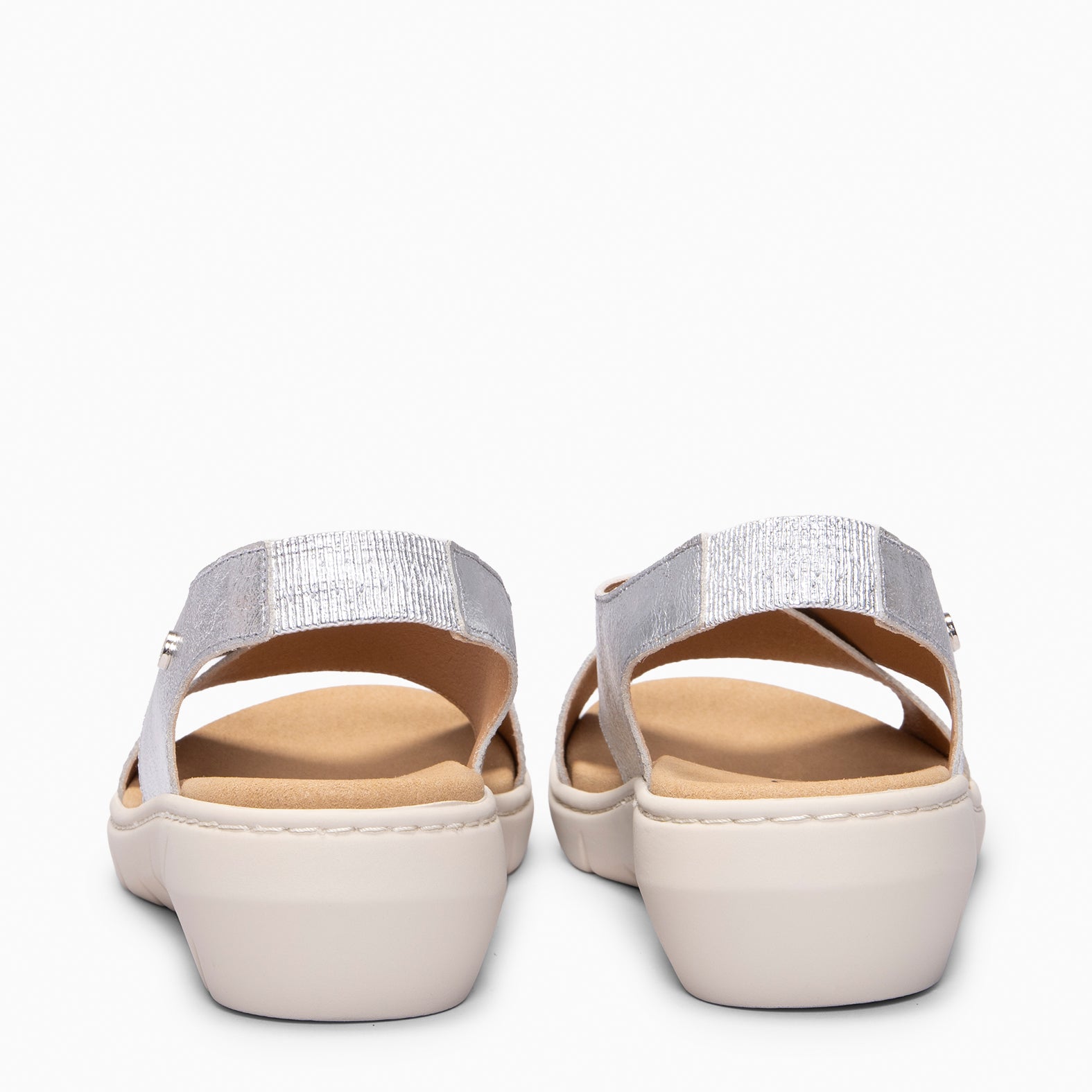 LUPÉ - Sandalias destalonadas con plantilla extraíble PLATA