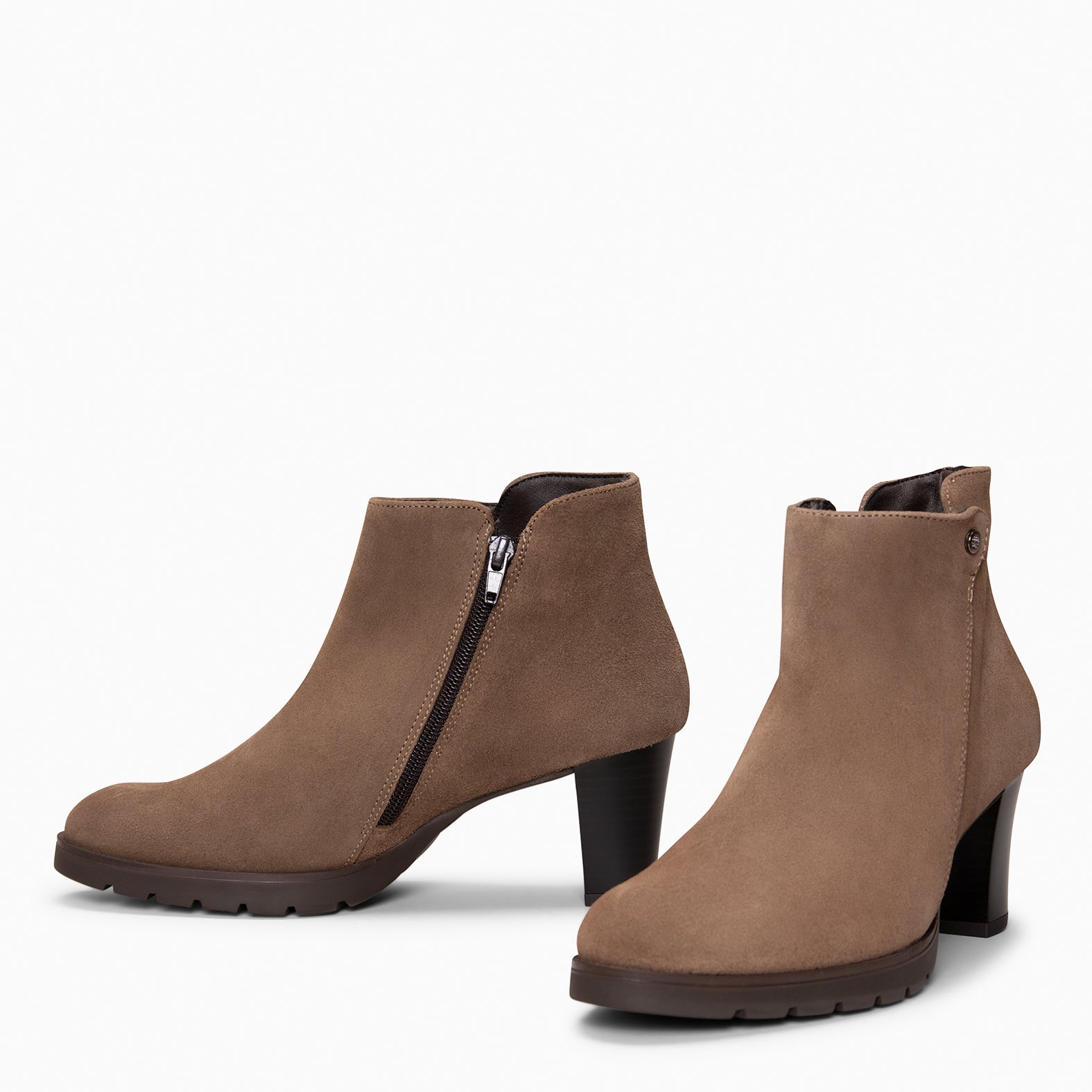 PRAGA - botins com salto TAUPE