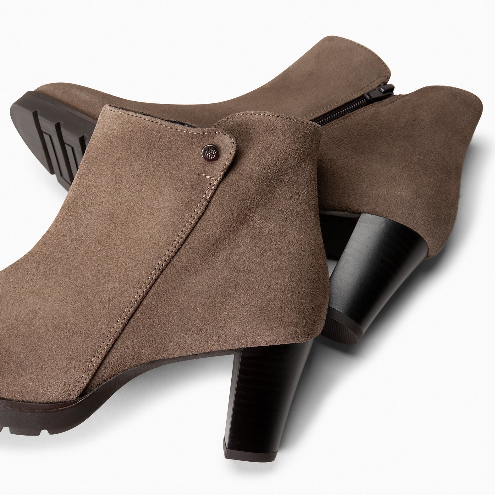 PRAGA - botins com salto TAUPE