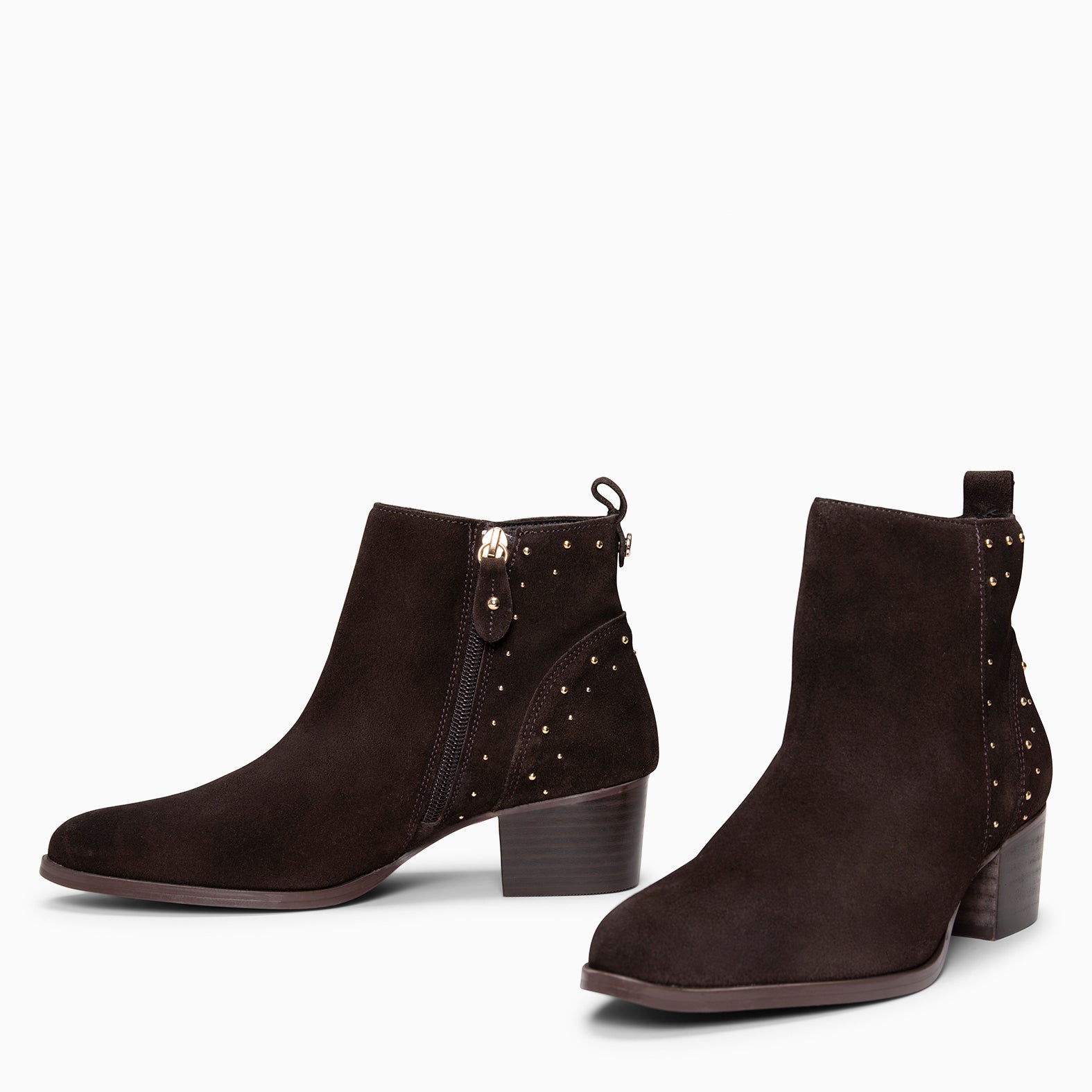 DUSTY - botins em pele rachada com tachas CASTANHO