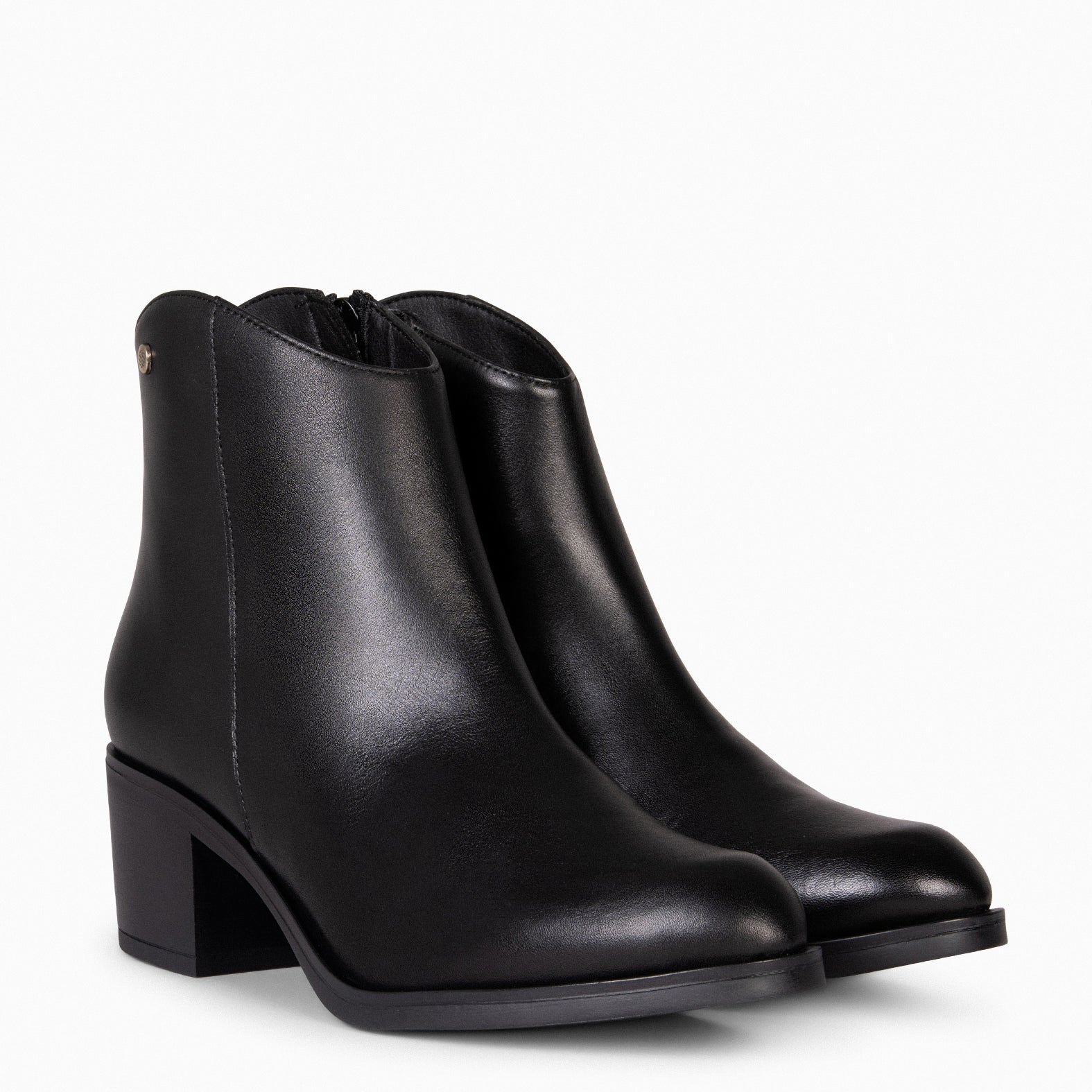 PRESTON – BLACK Booties with wide heel