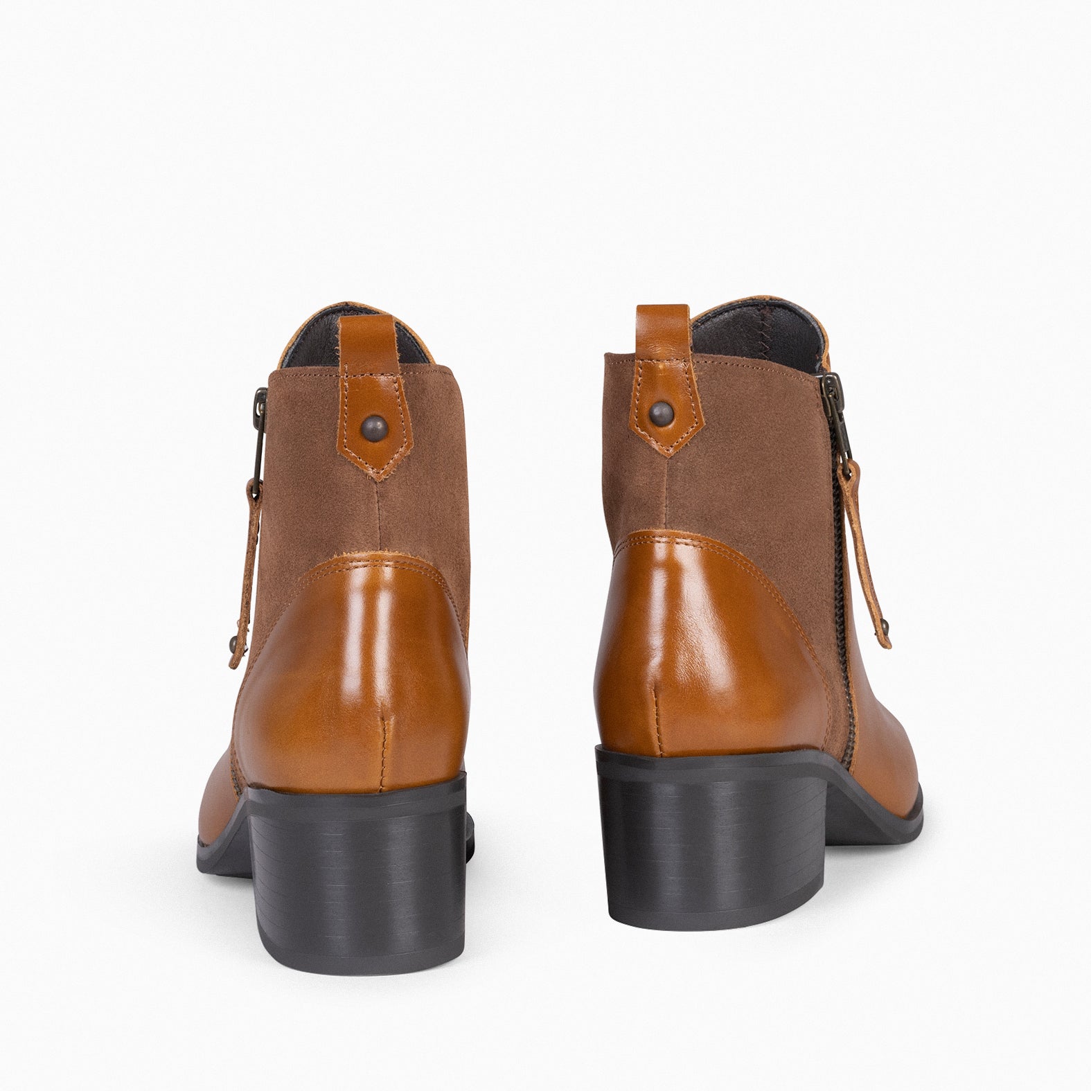 Botines tacon online camel