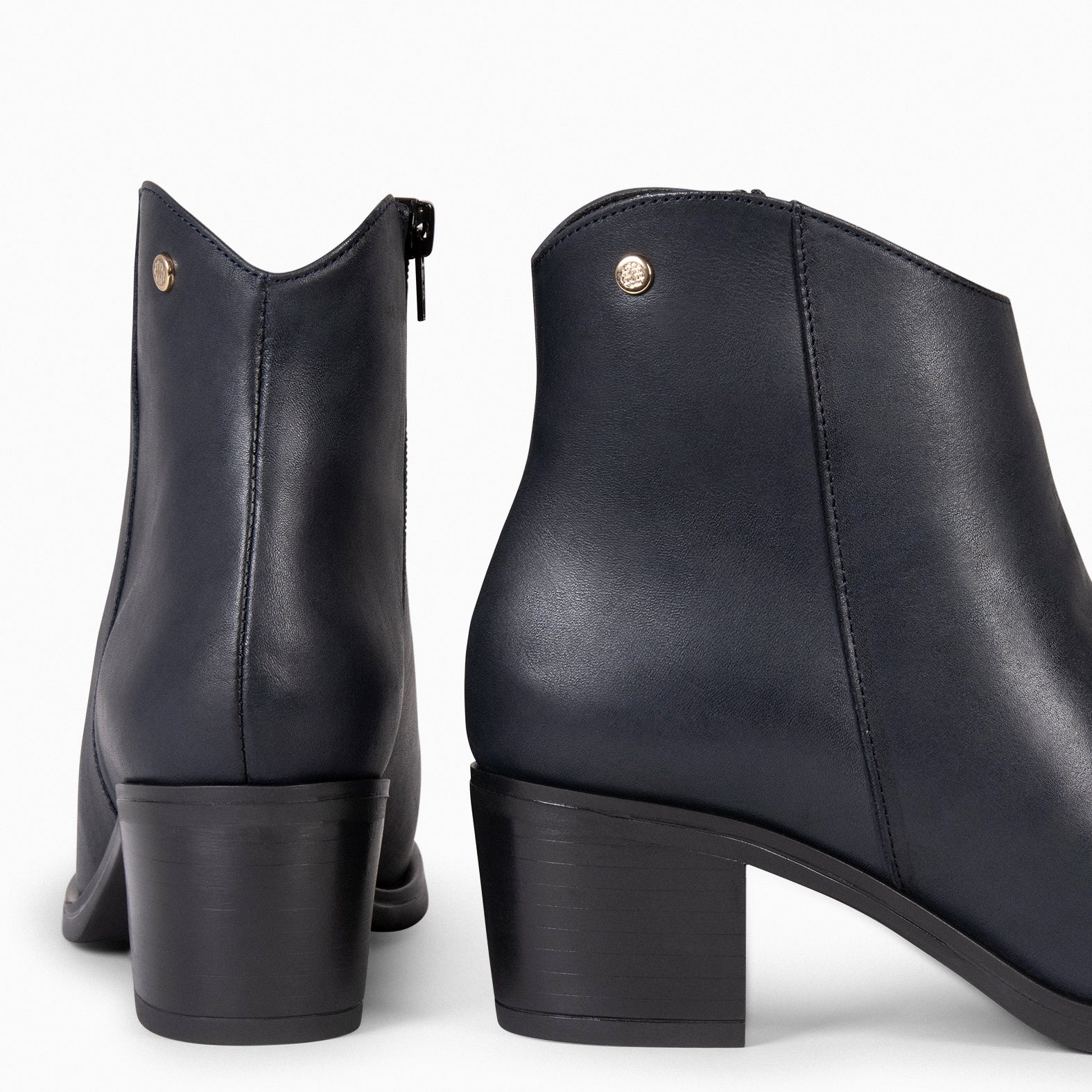 PRESTON – NAVY Booties with wide heel