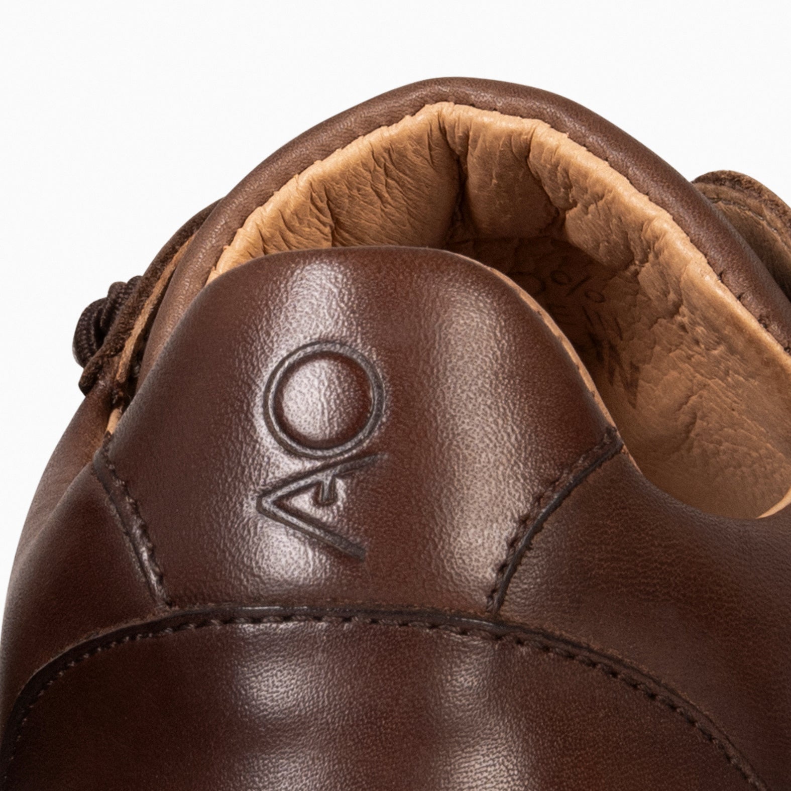 CORTÉS – Zapatillas de hombre MARRON