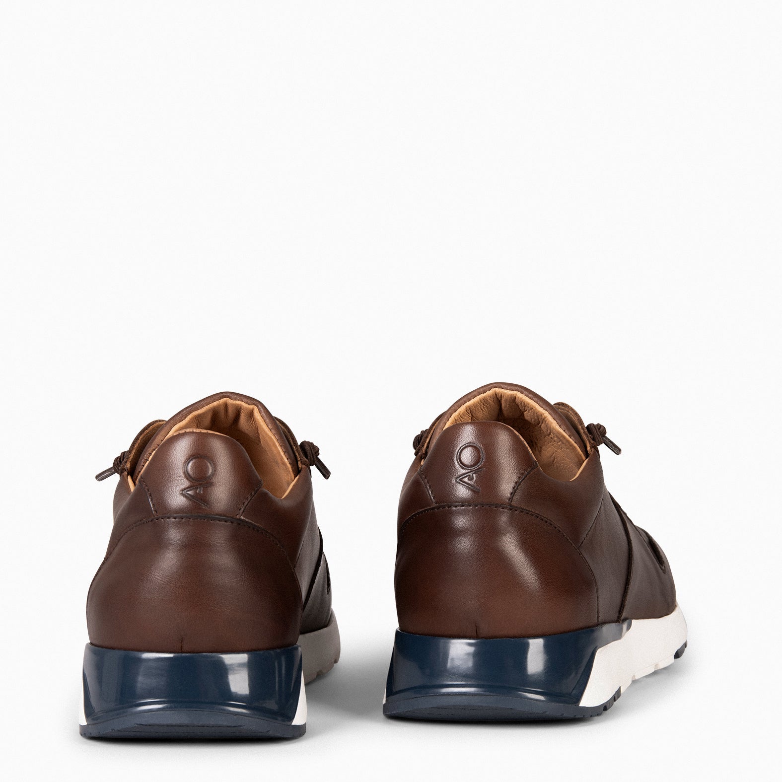 CORTÉS – Zapatillas de hombre MARRON