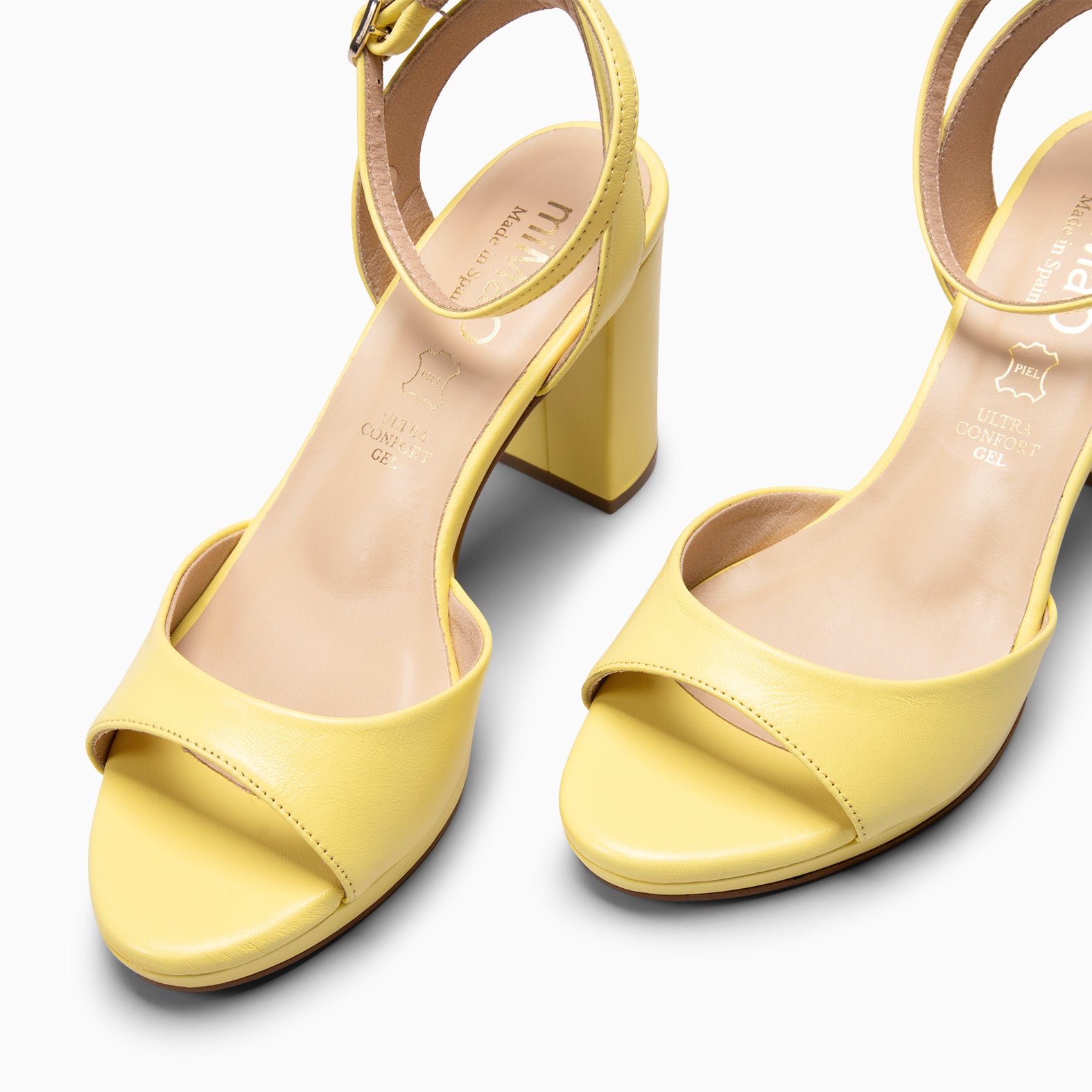 DALIDA - Sandalias de tacón ancho destalonado AMARILLO