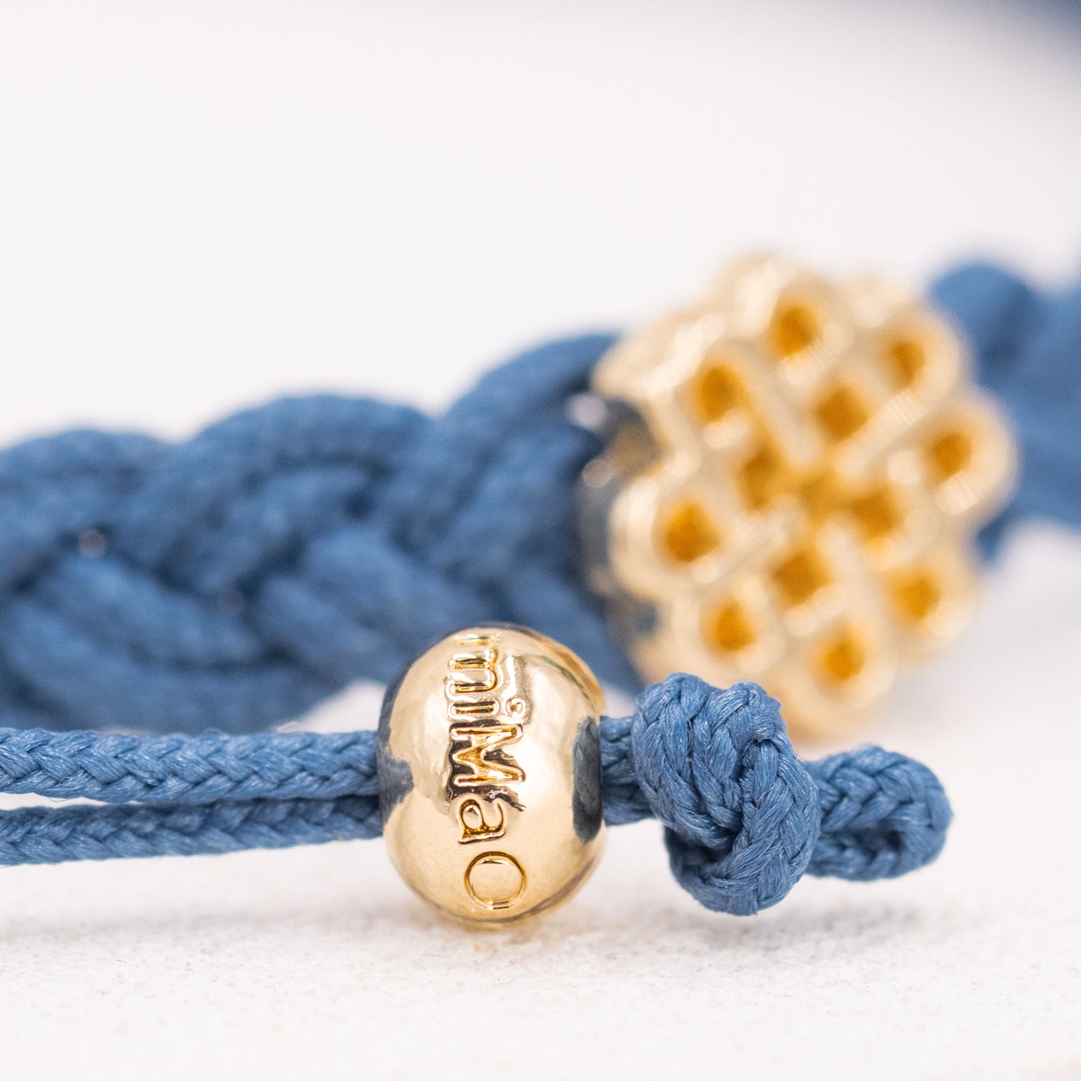 PULSERA AZUL JEAN DE LA INTUICIÓN ORO