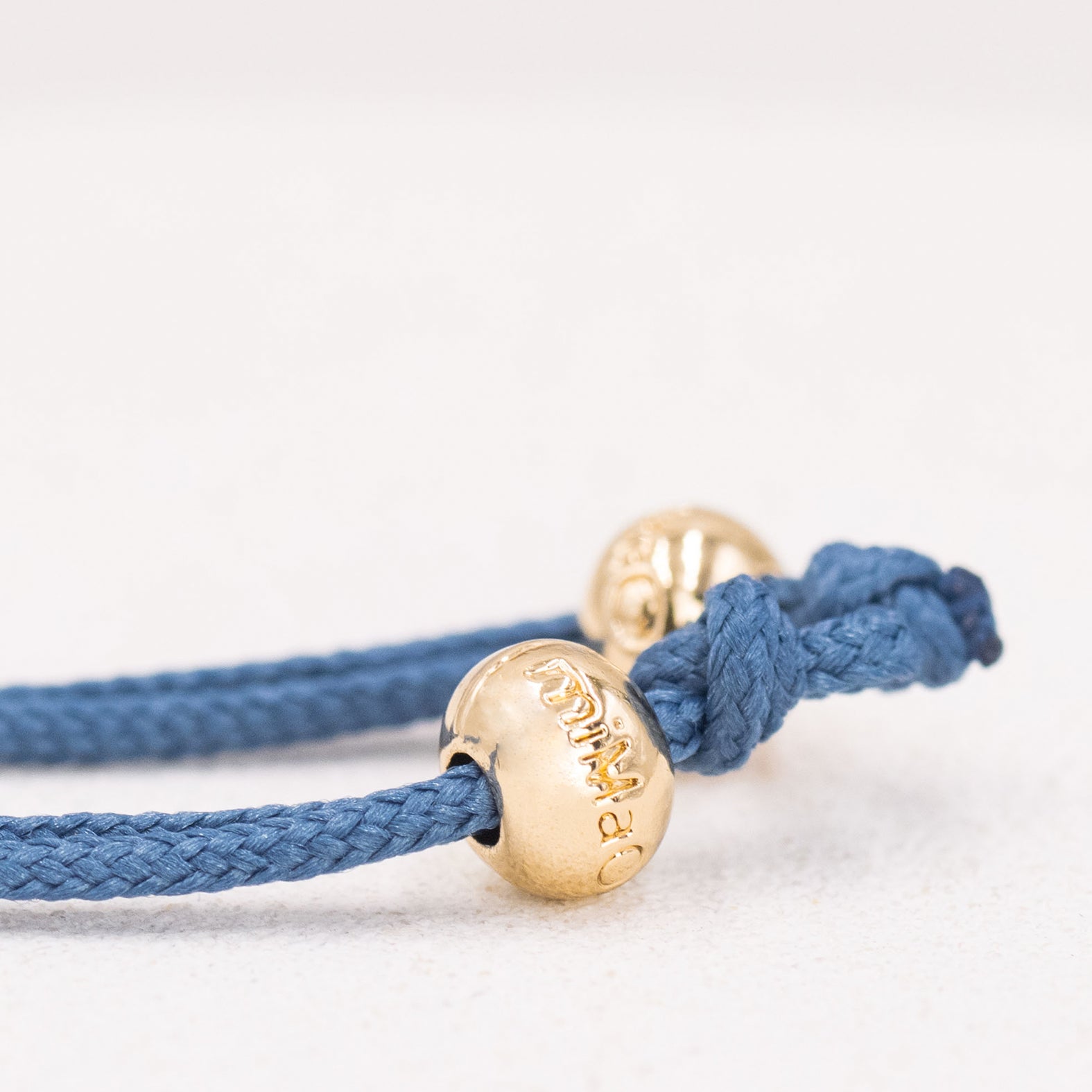 PULSERA AZUL JEAN DE LA INTUICIÓN ORO