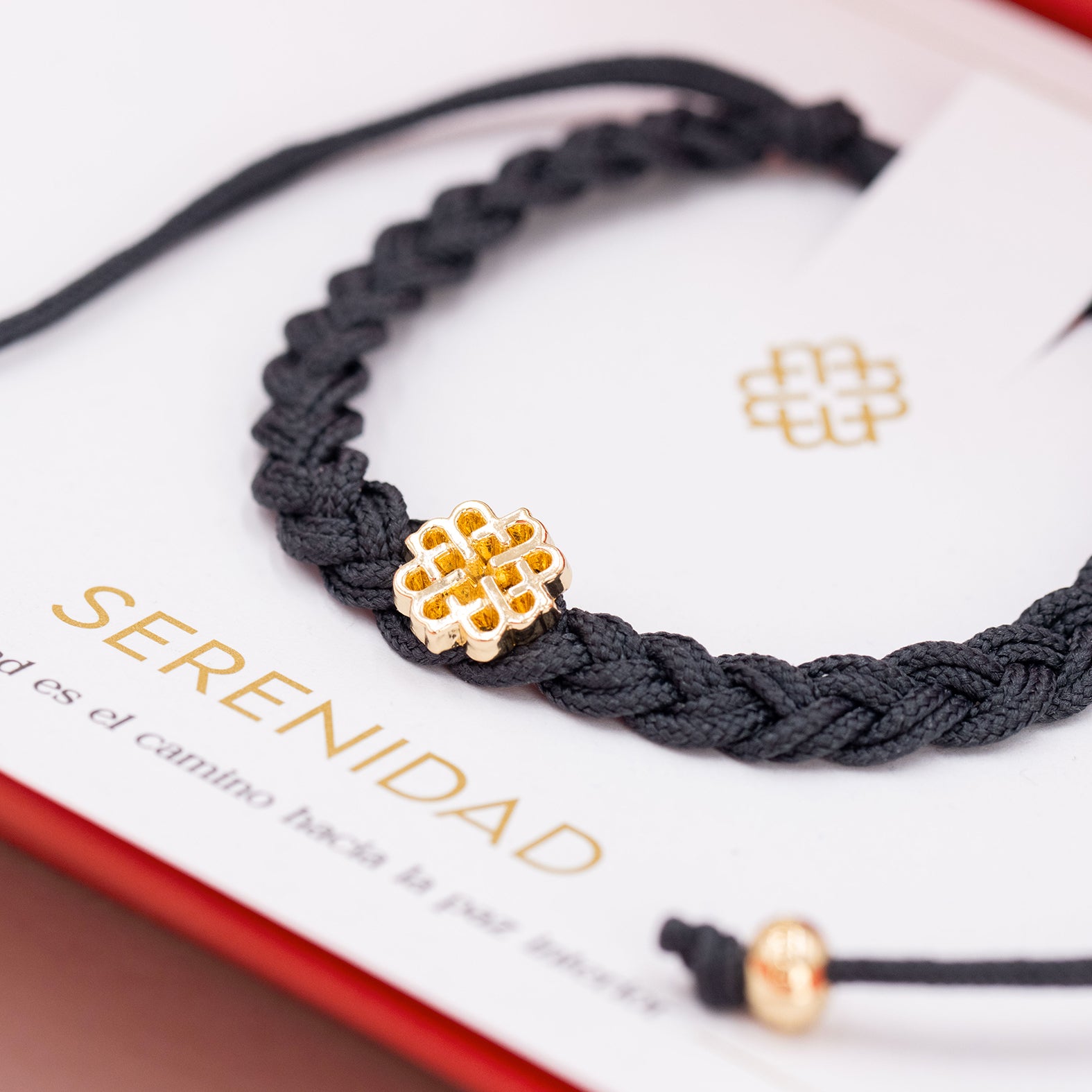 PULSERA GRIS DE LA SERENIDAD ORO