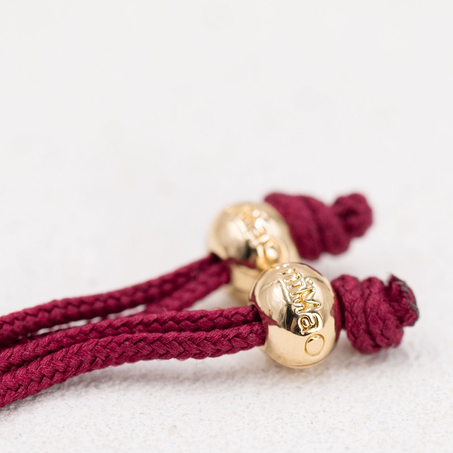 PULSERA GRANATE DEL AMOR ORO