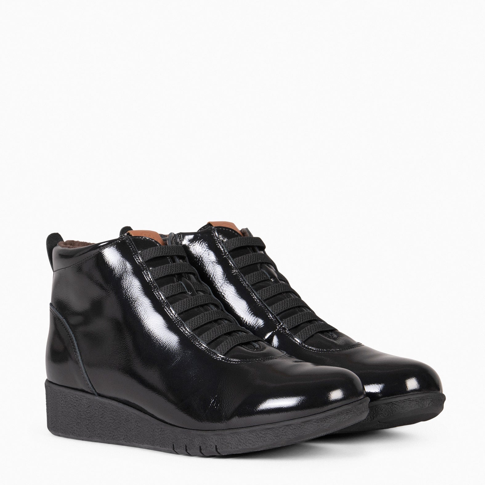 FLEXY – BLACK Women patent leather ankle-sneakers