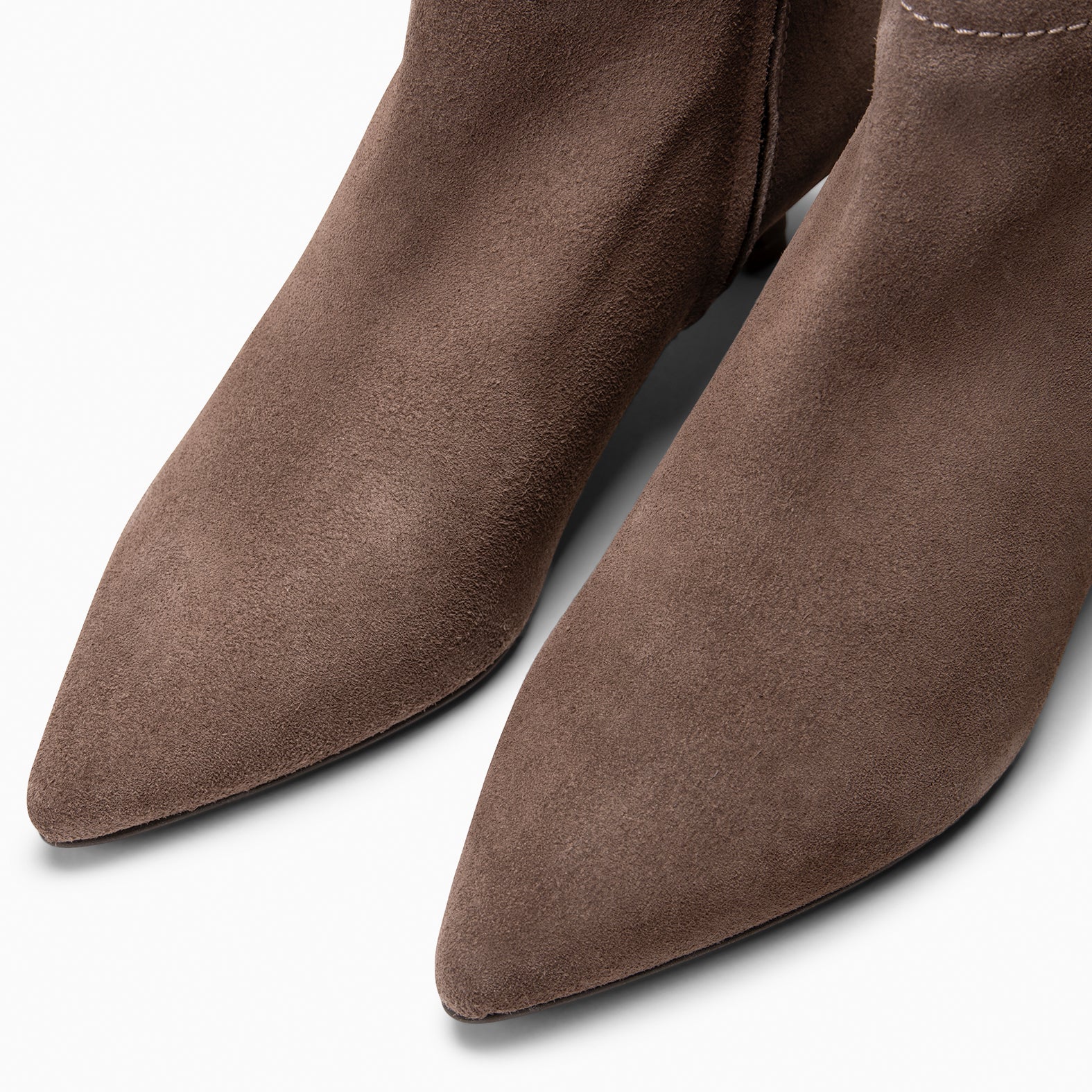 LORD – Botines tacón bajo TAUPE