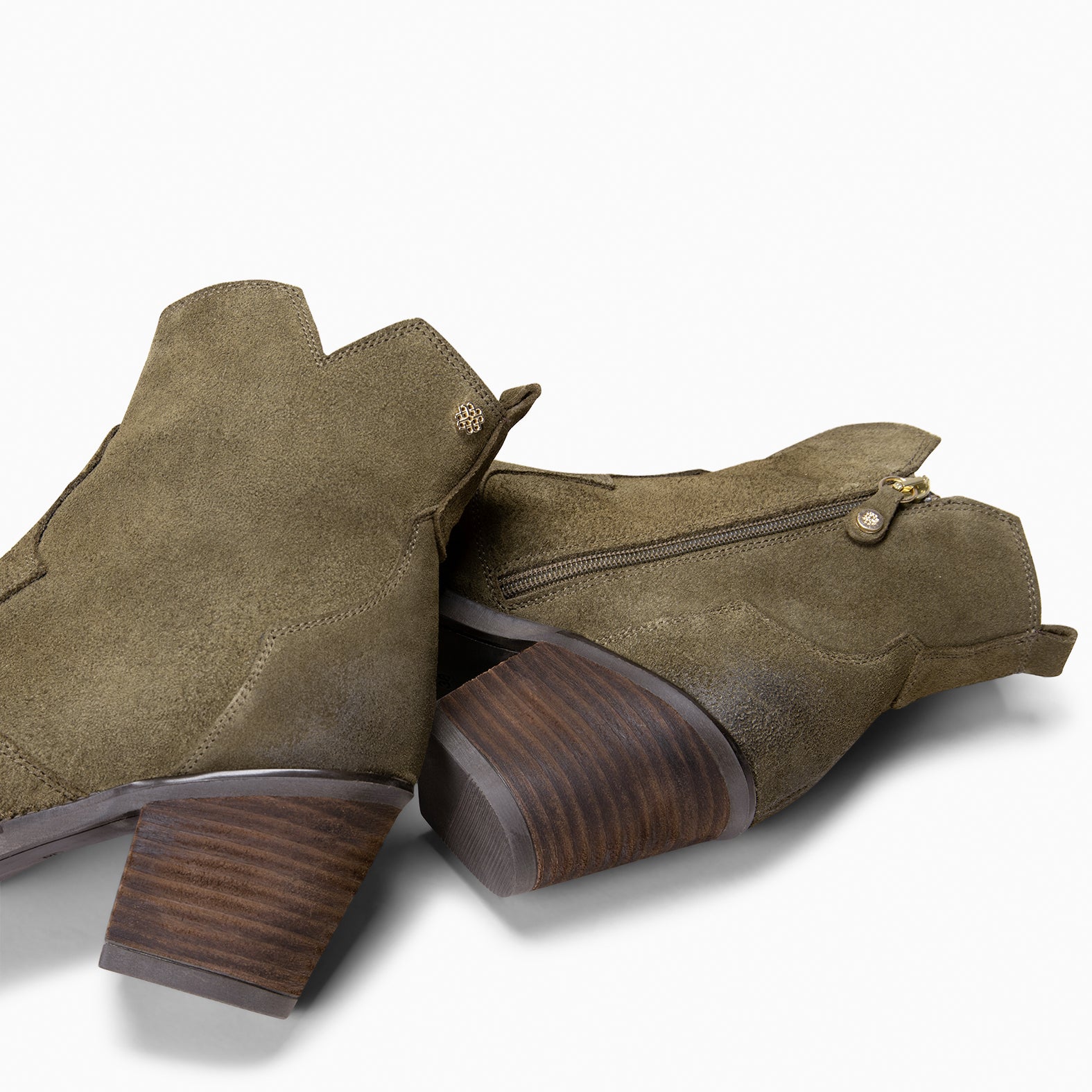 BEDFORD – Botines cowboy con tacón KAQUI