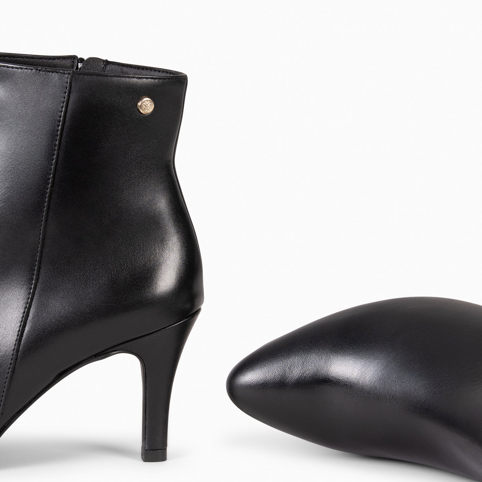 NIGHT – BLACK Booties with fine heel