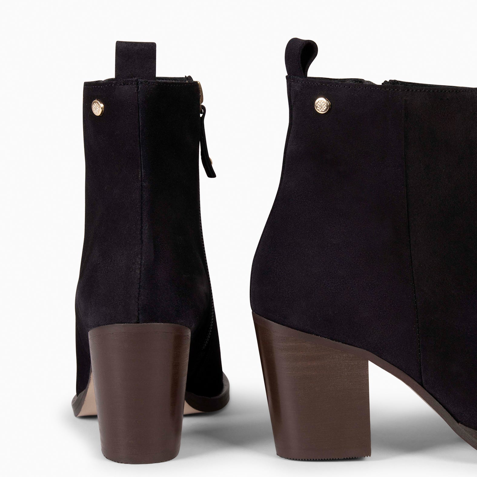 OLSEN – BLACK Booties with wide heel