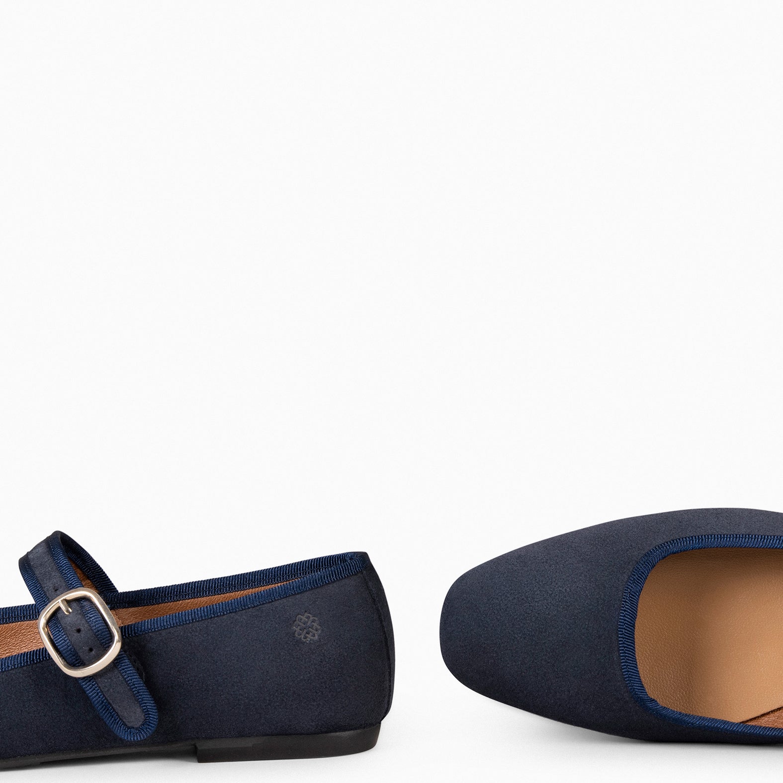 CLARA – NAVY SQUARE TOE MARY-JANES