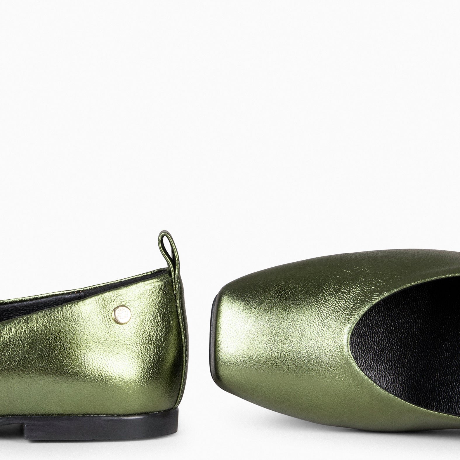 ALINA – METALLIC GREEN Mary-Jane with square toe