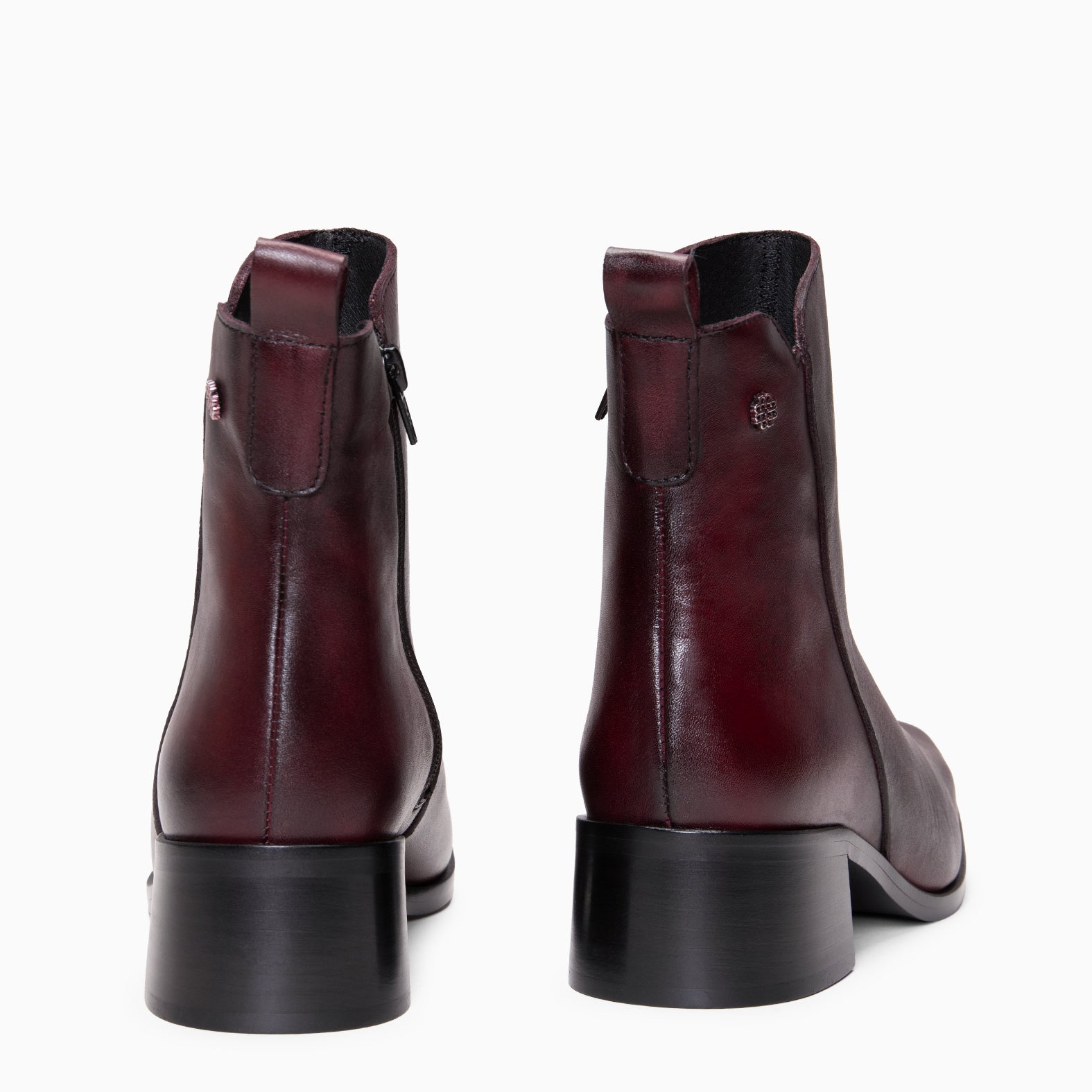 BERLIN - Botines bajos de mujer de piel BURDEOS