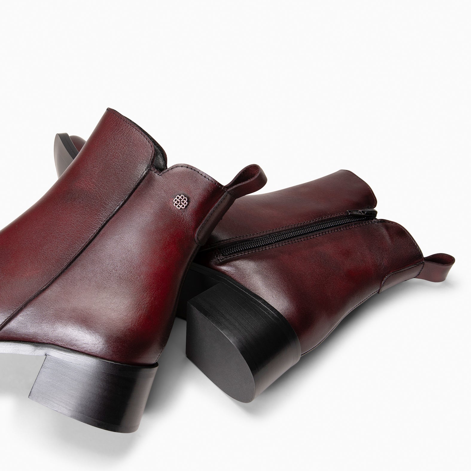 BERLIN - Botines bajos de mujer de piel BURDEOS