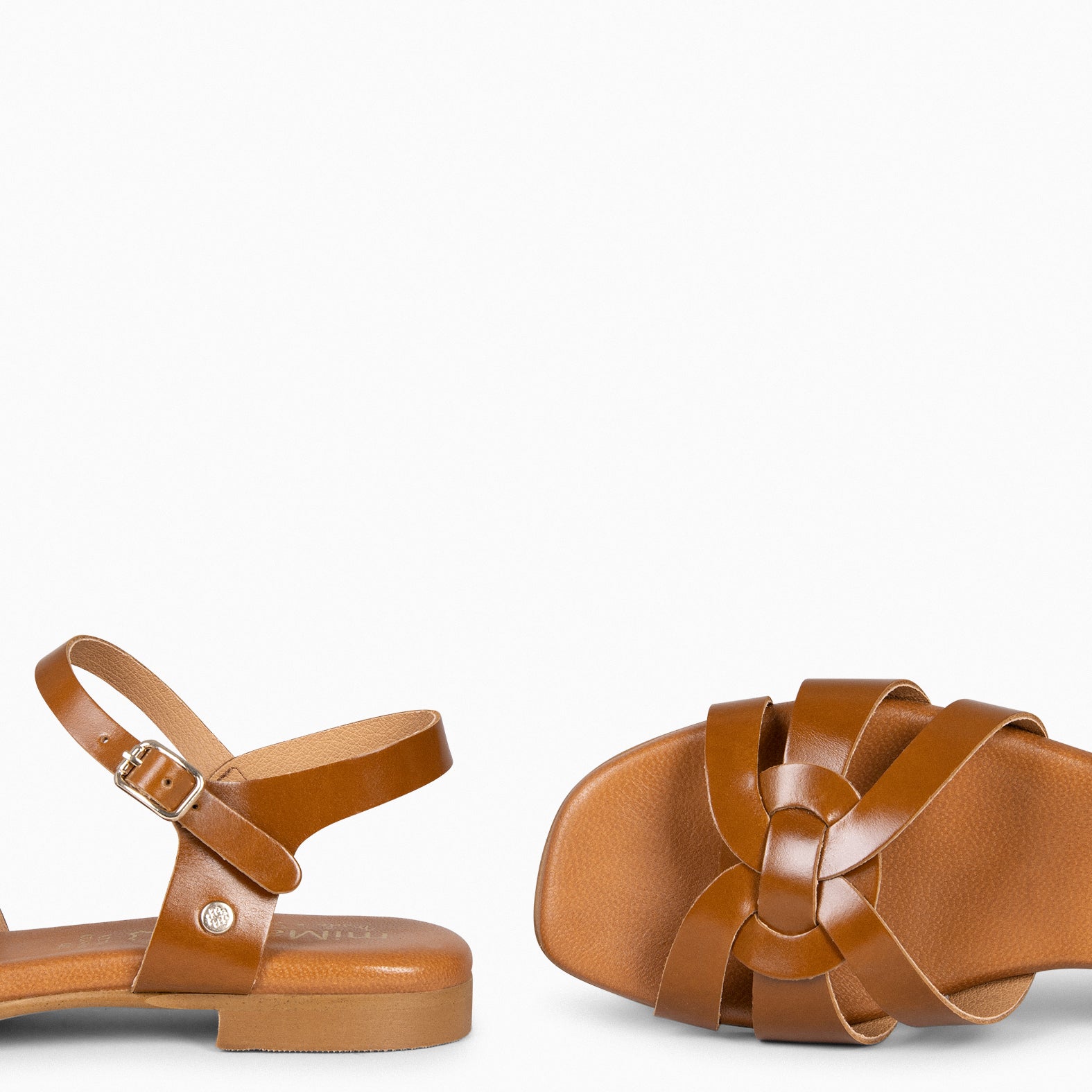 LIVIA -  CAMEL Elegant flat sandals