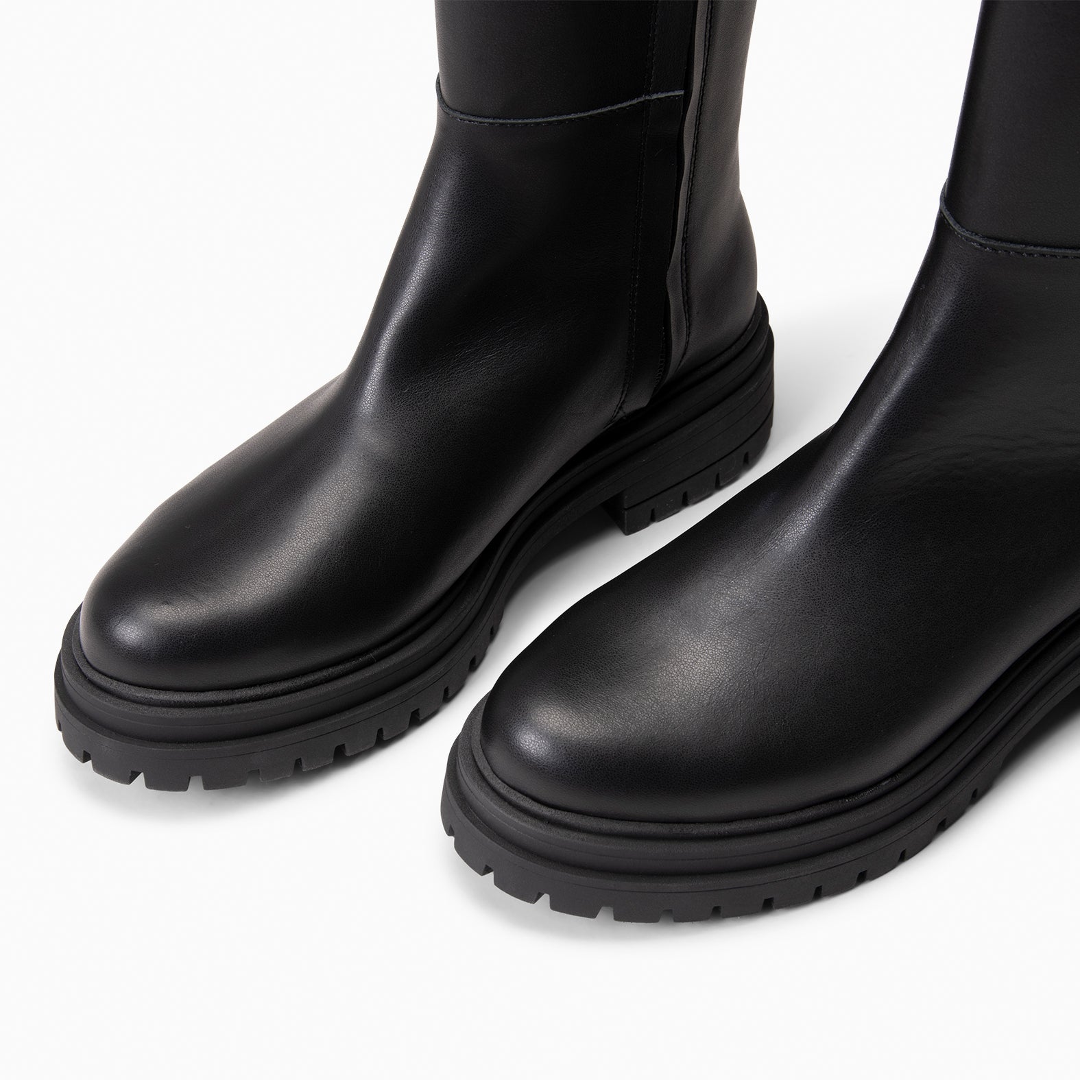 NOA - BLACK High boots with platform