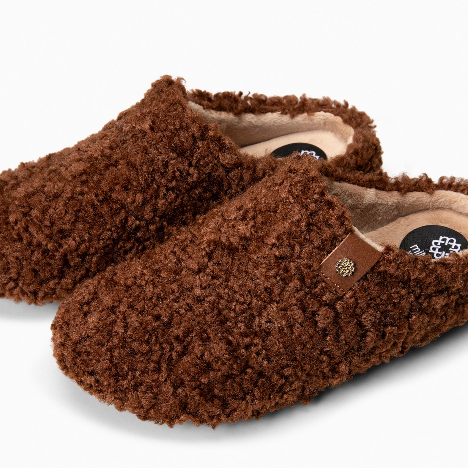 KOMFY DREAMS - BROWN Ultra soft slippers