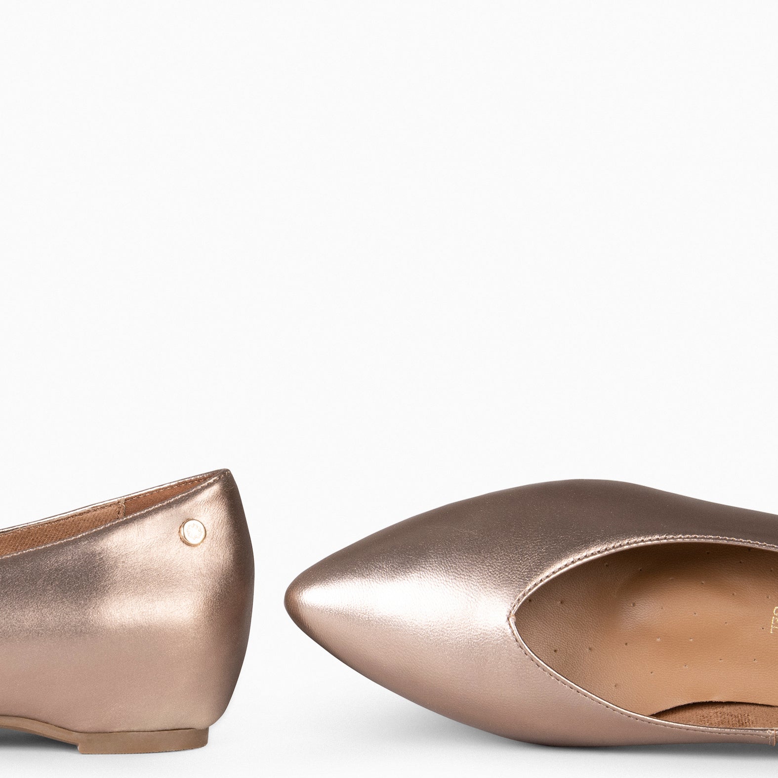 URBAN WEDGE – GOLD shoes with hidden wedge