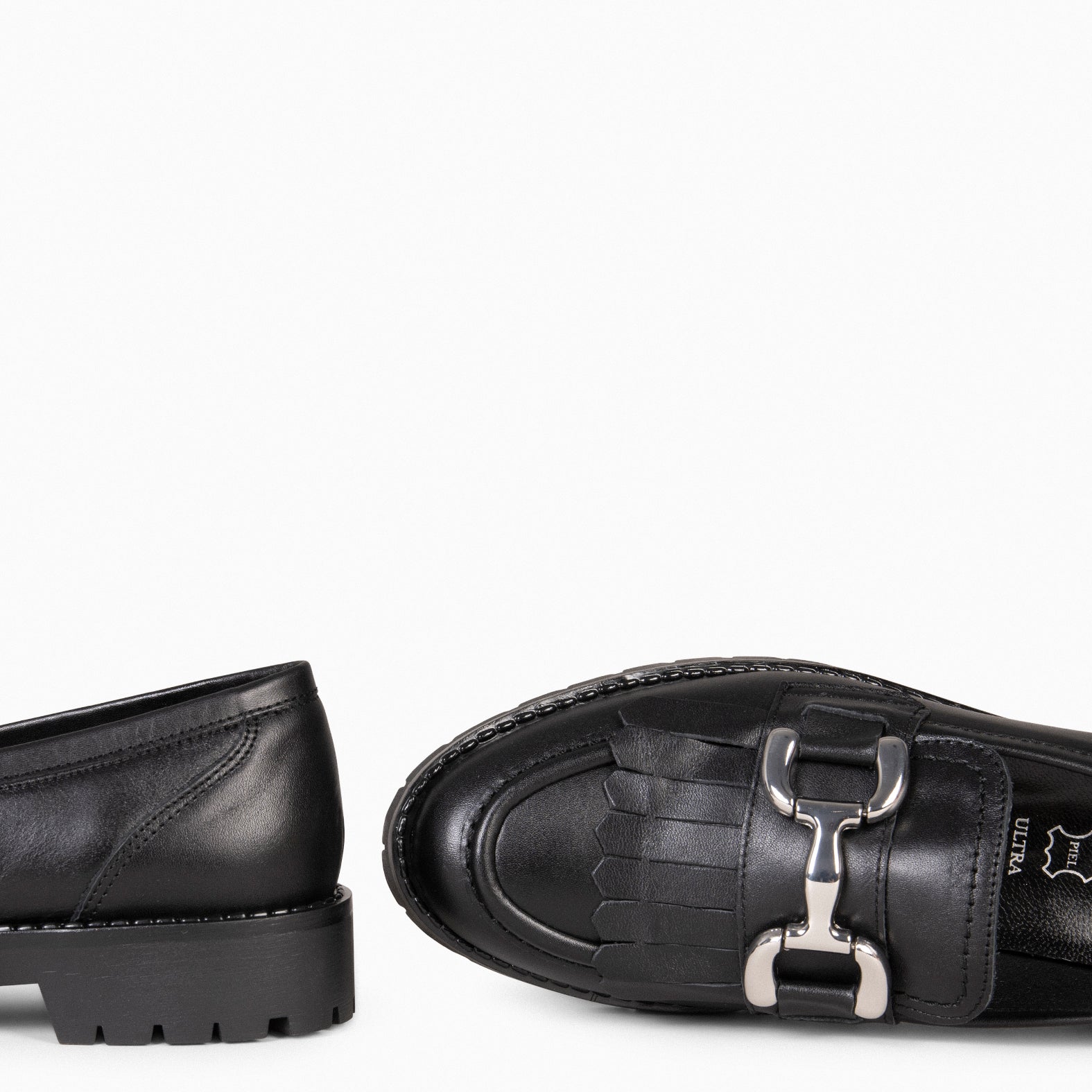 BOLTON – BLACK Moccasins with track sole