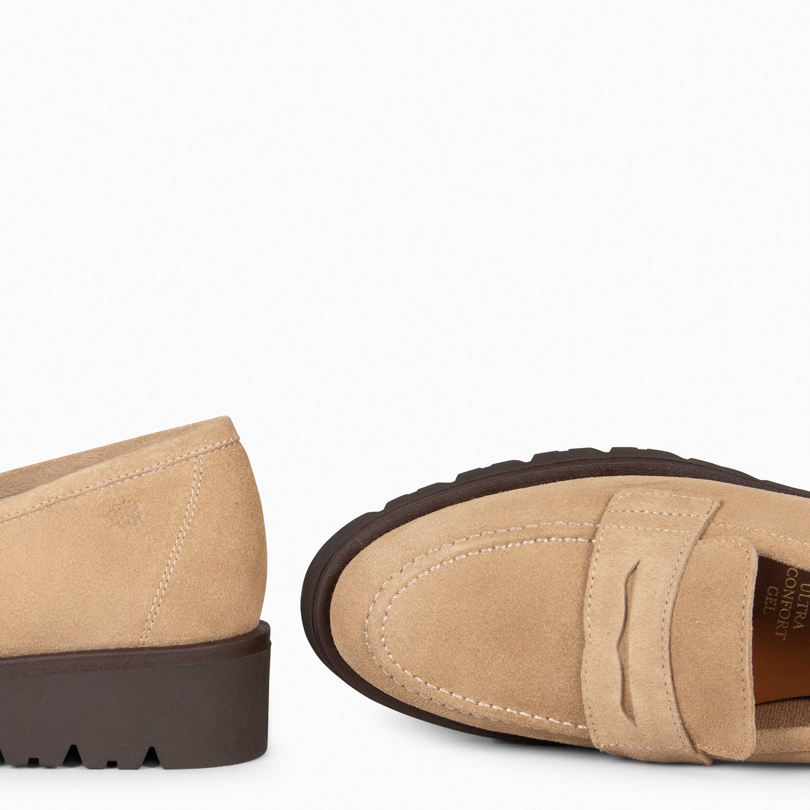 DAFNE – BEIGE Moccasin with wedge