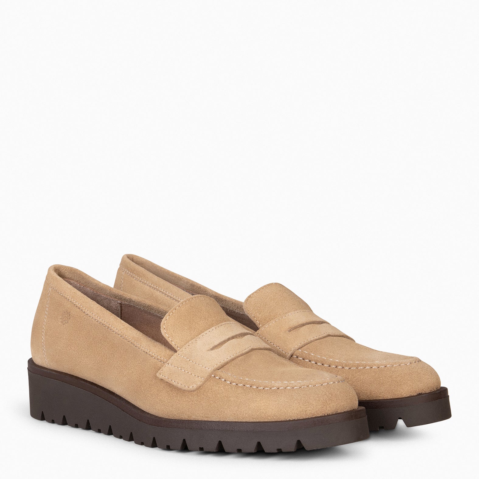 DAFNE – BEIGE Moccasin with wedge