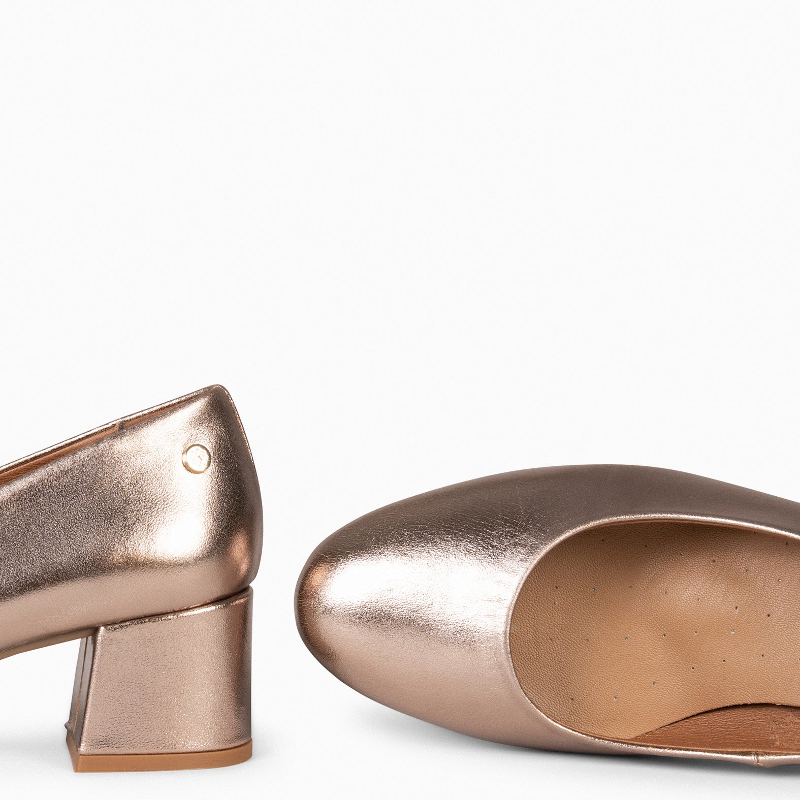 URBAN ROUND METALLIC – GOLDEN metallic low heel