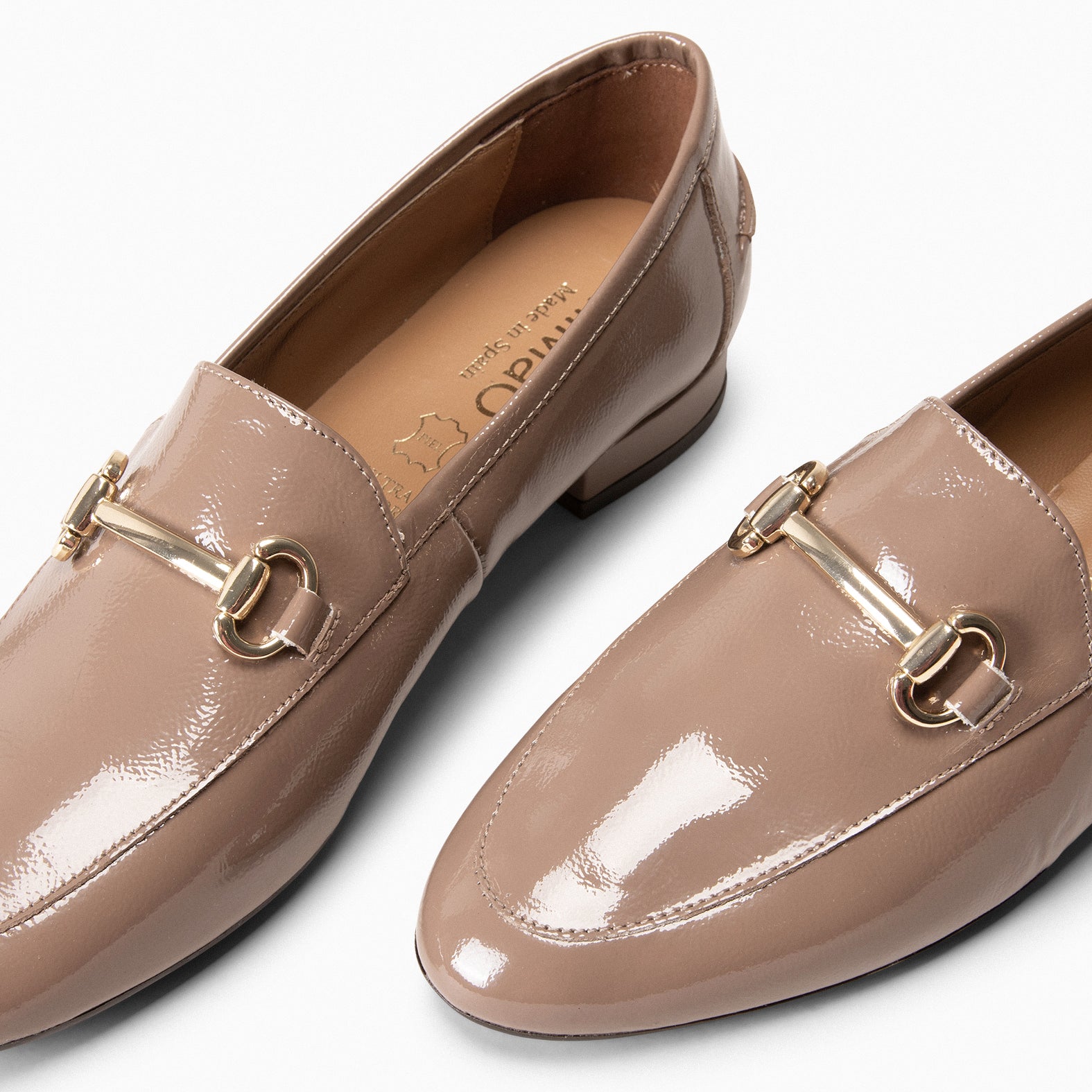 ISABEL – TAUPE Flat moccasins 