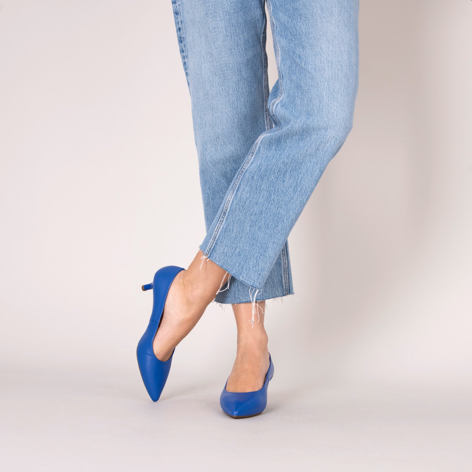 URBAN KITTEN BLUE nappa leather kitten heels miMaO