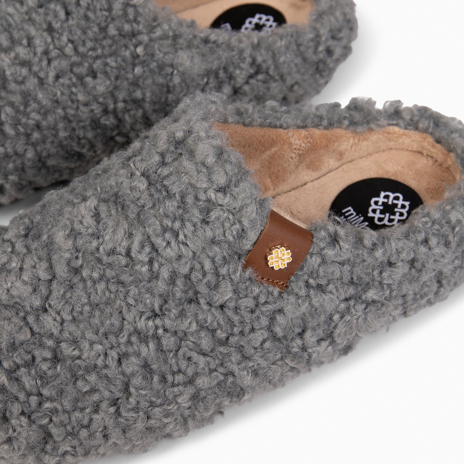 KOMFY DREAMS - Chaussons ultra douceur GRIS FONCÉ