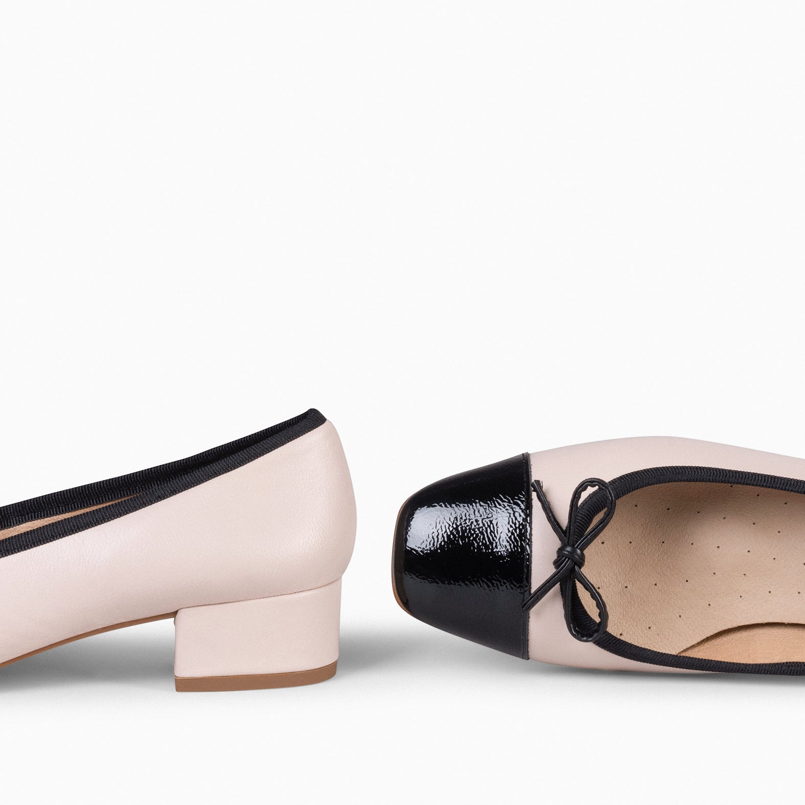 GLAMOUR – NUDE ballerina with heel and patent toe 
