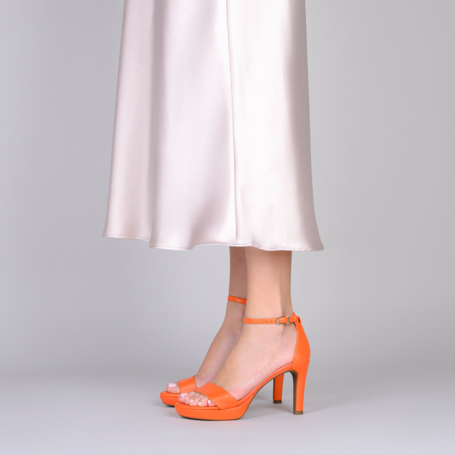 PARTY – ORANGE high-heeled platform sandals