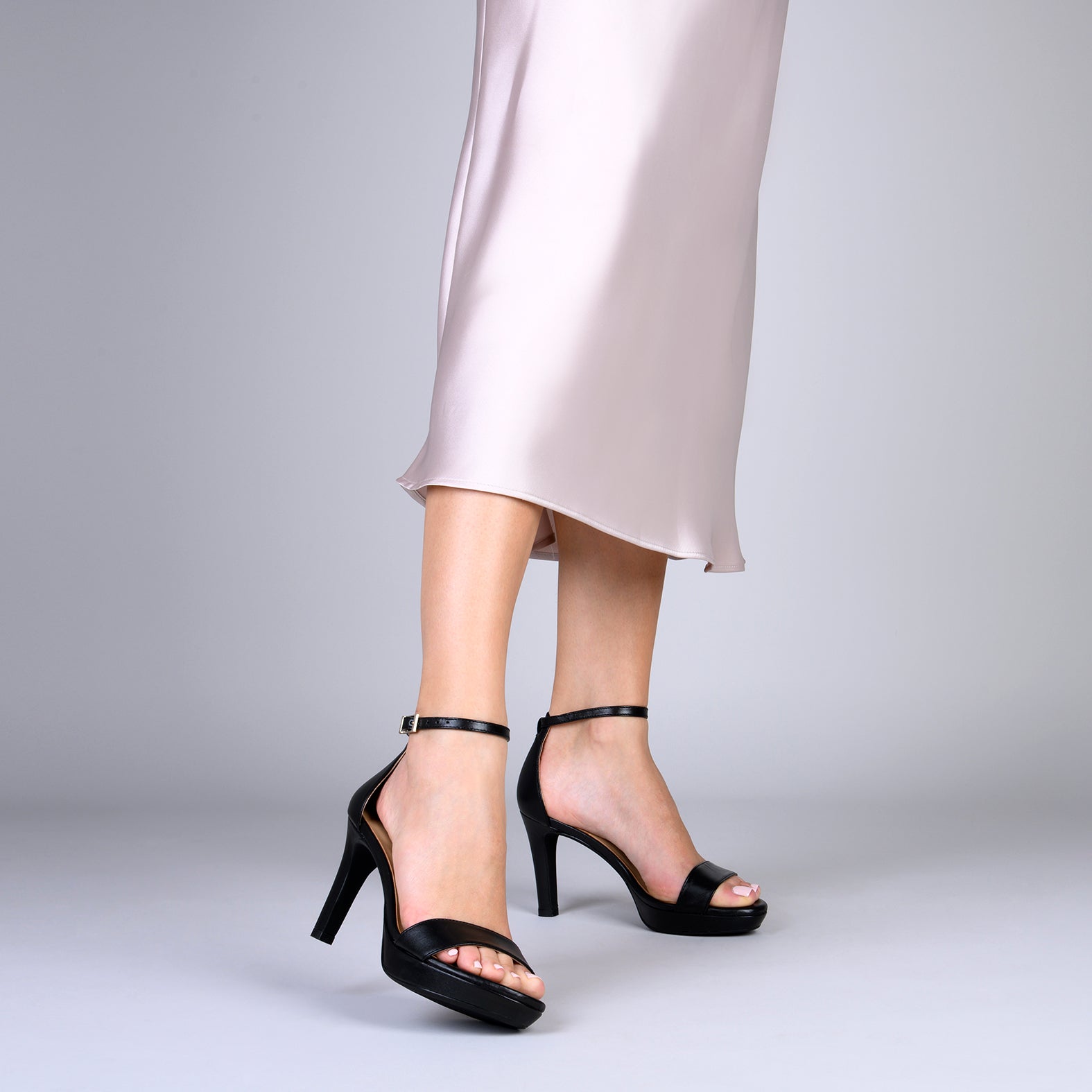 PARTY – BLACK  high-heeled platform sandals