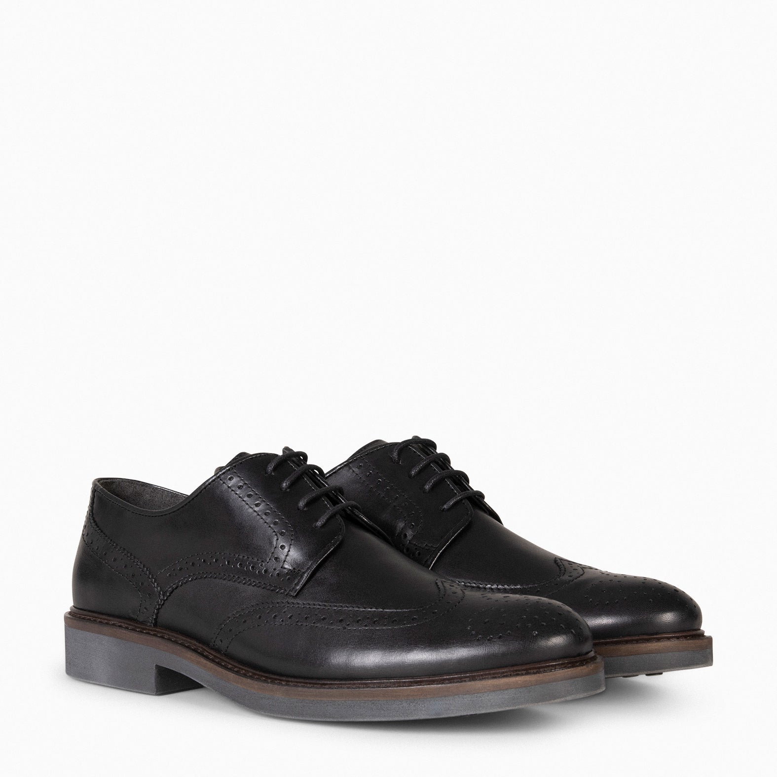 QUEVEDO – BLACK Men’s shoe with laces