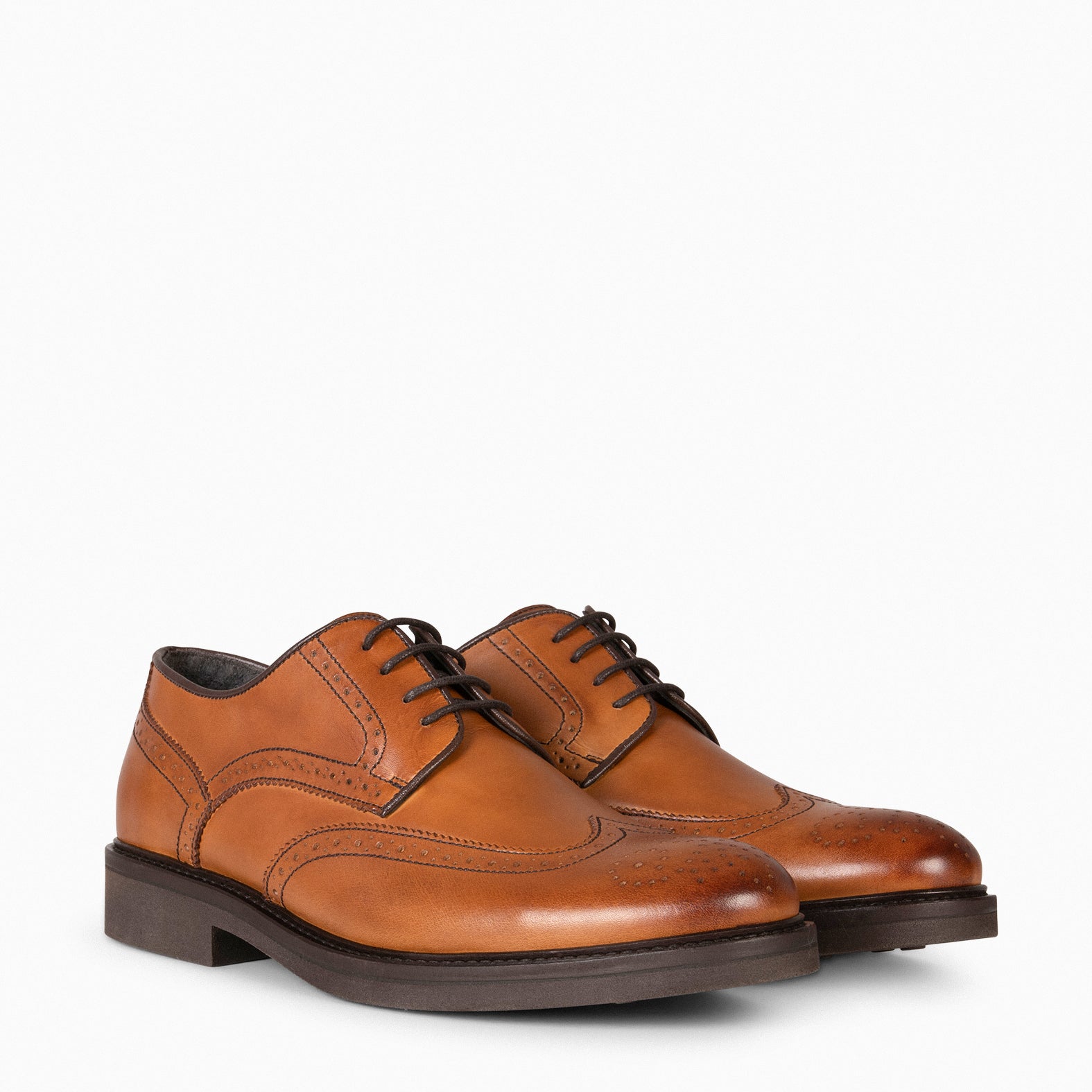 QUEVEDO – CAMEL Men’s shoe with laces