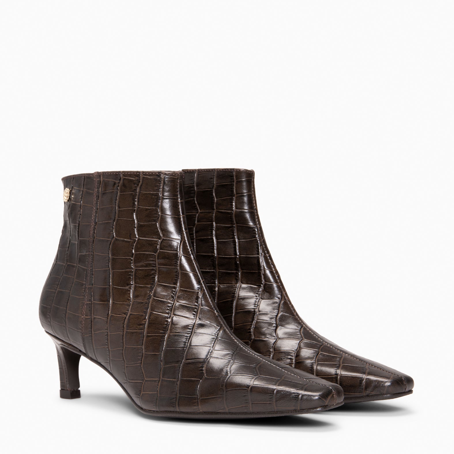 DUNDY - Botines de tacón fino en piel MARRON