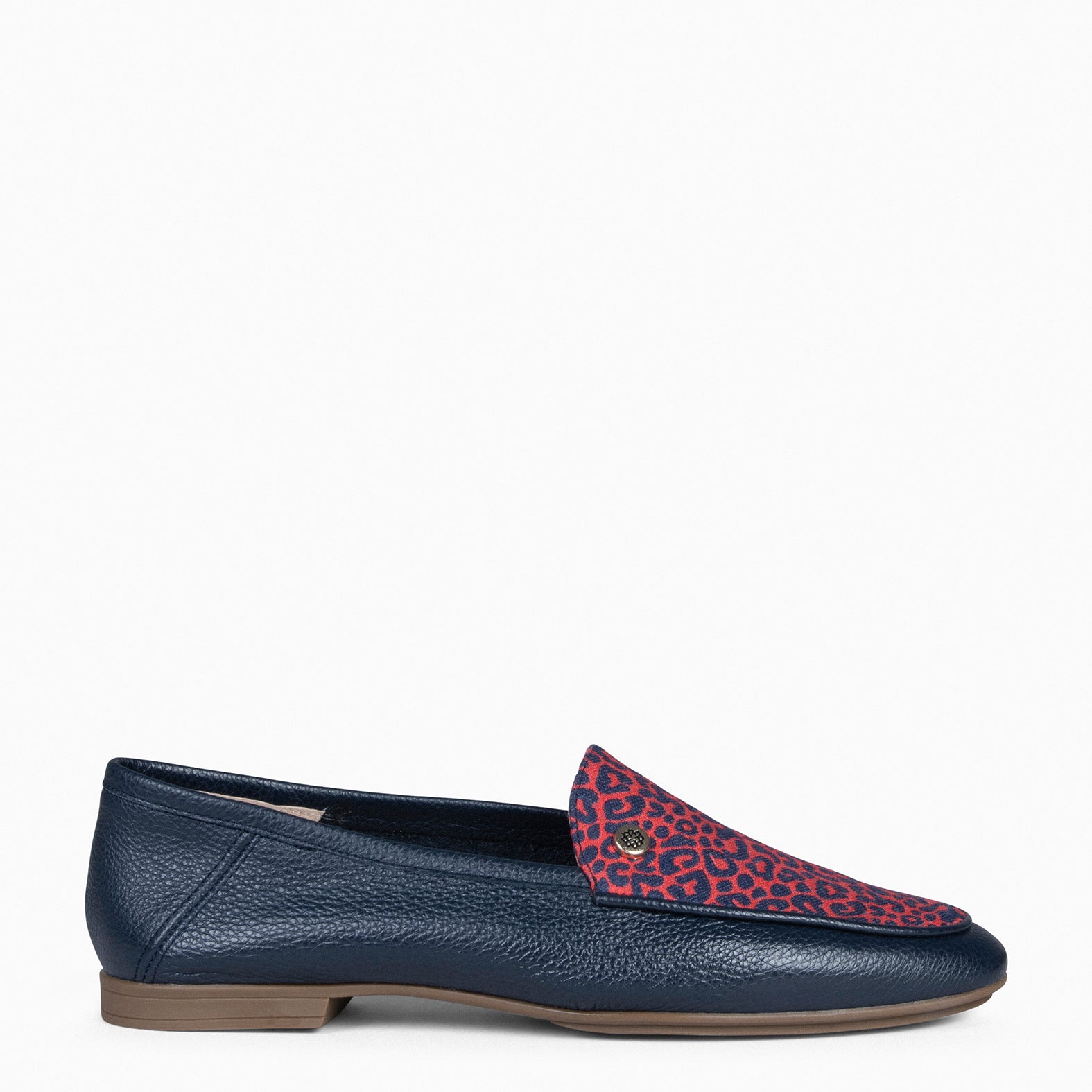STYLE SAUVAGE – NAVY Low heeled moccasins 