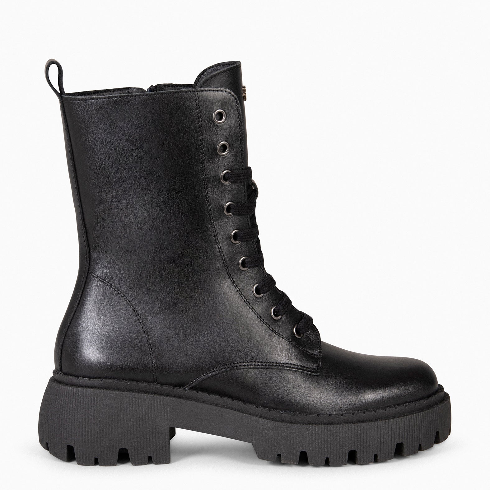 HALEN – BLACK Military boots with track platform