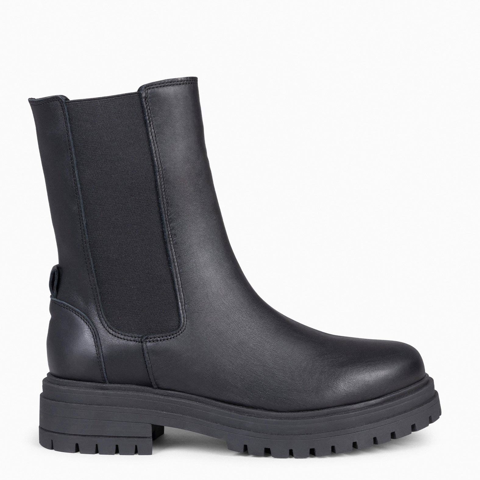 STANFORD – BLACK Chelsea Boots with Track Platform