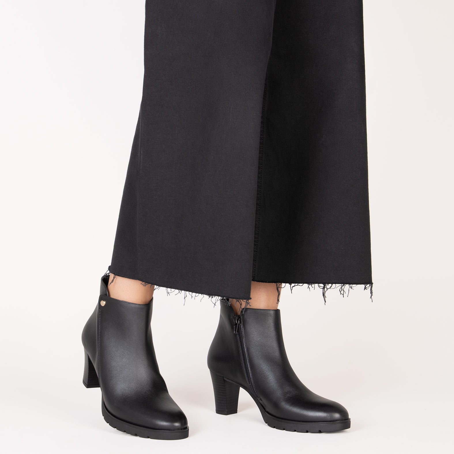 PRAGA – BLACK Booties with heel