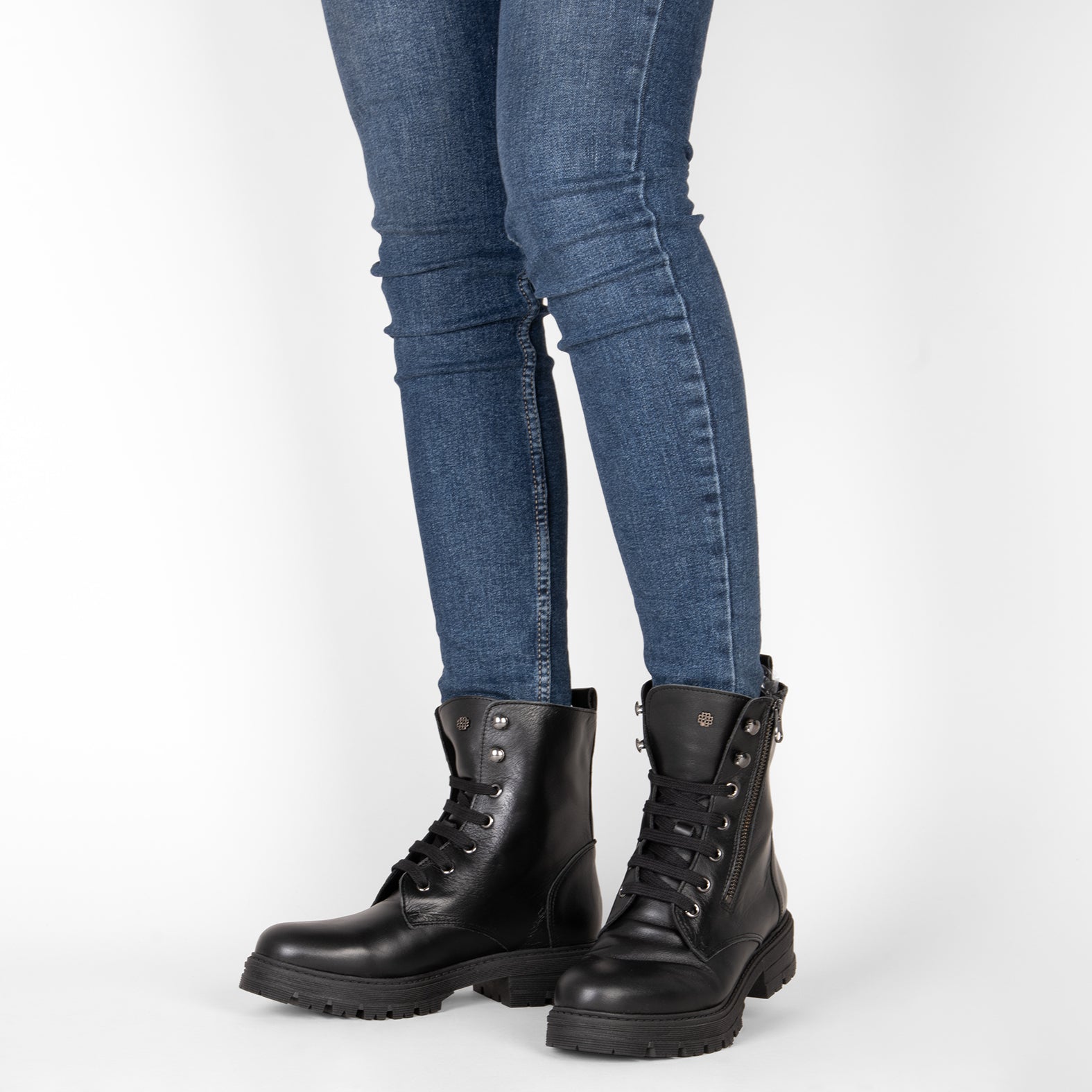 MILITAR – Botas militares de mujer NEGRO