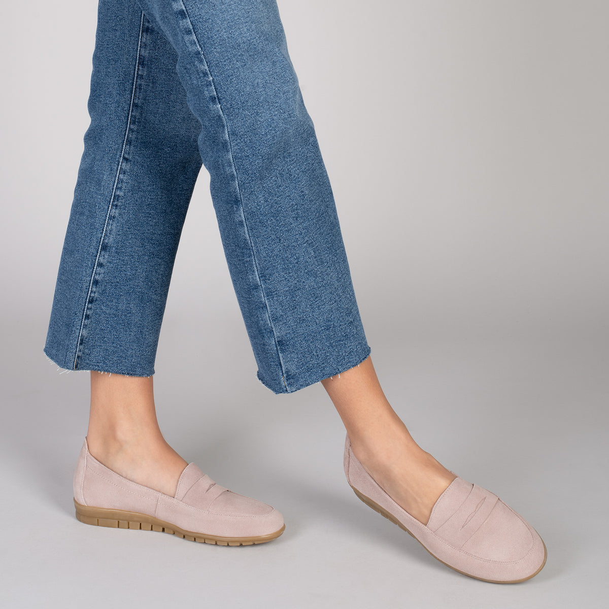 360 – NUDE moccasins with mask