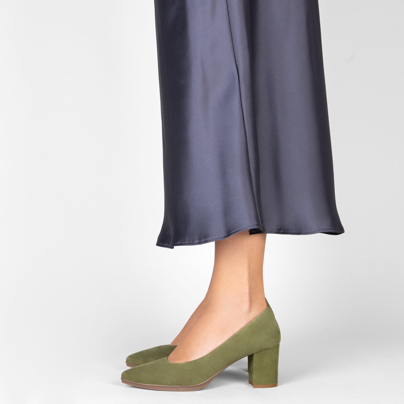 URBAN S - GREEN mid-heeled suede shoes