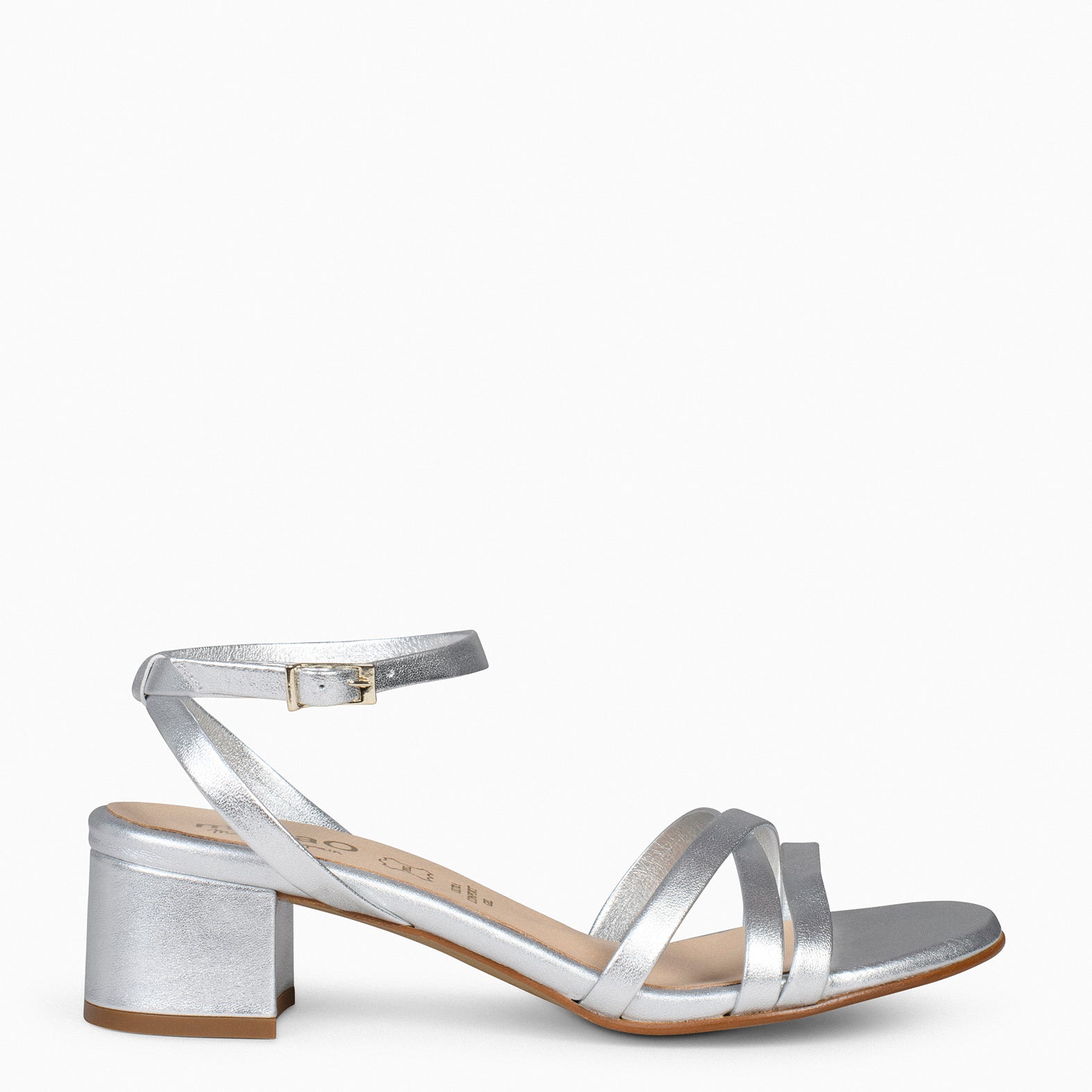 VIENA – SILVER SANDAL WITH THIN STRAPS AND LOW HEEL