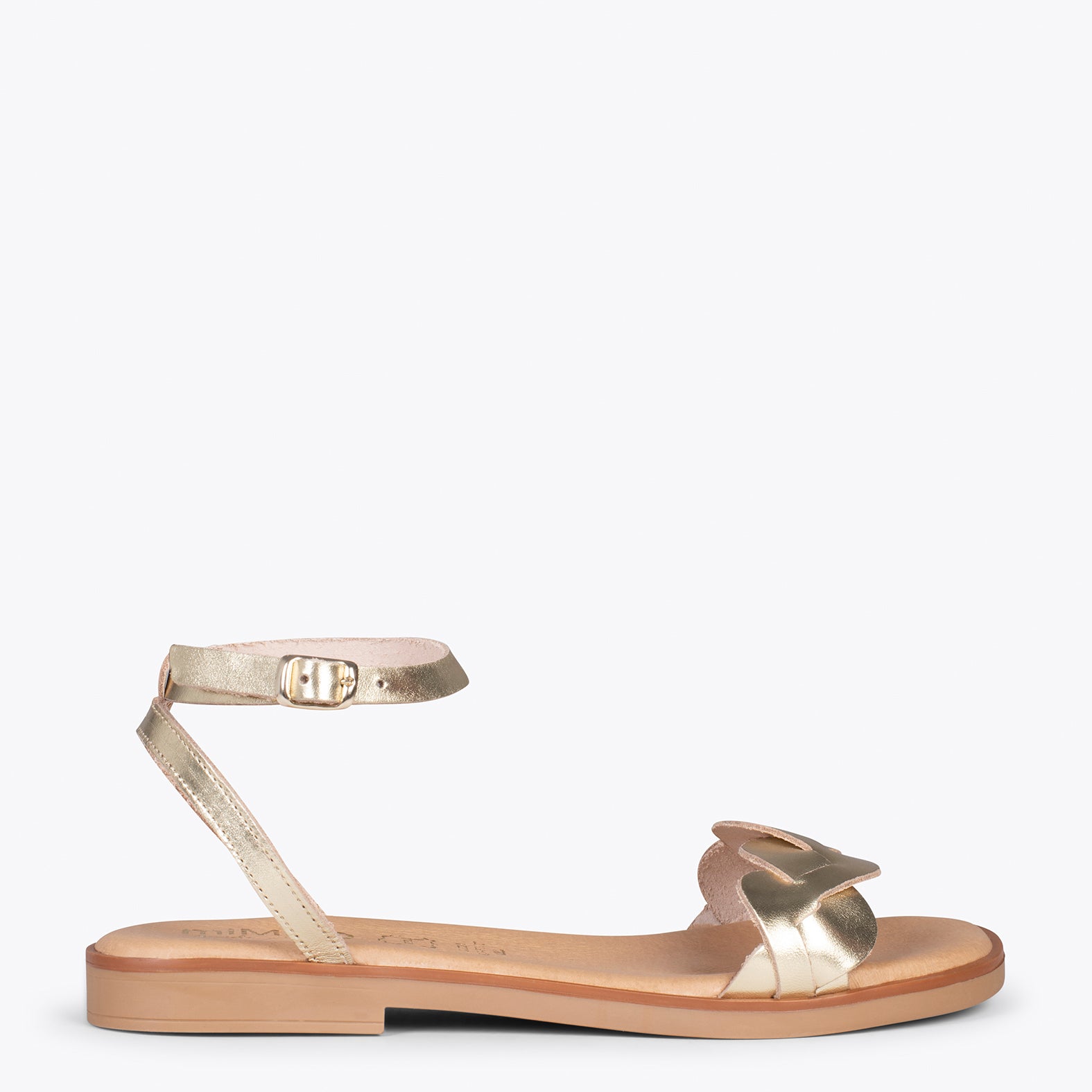 ARECA – GOLD flat sandal with braided upper