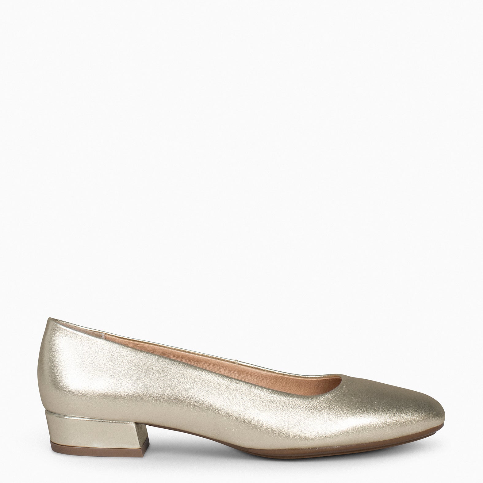 URBAN XS –  GOLDEN LOW-HEELED SUEDE SHOES